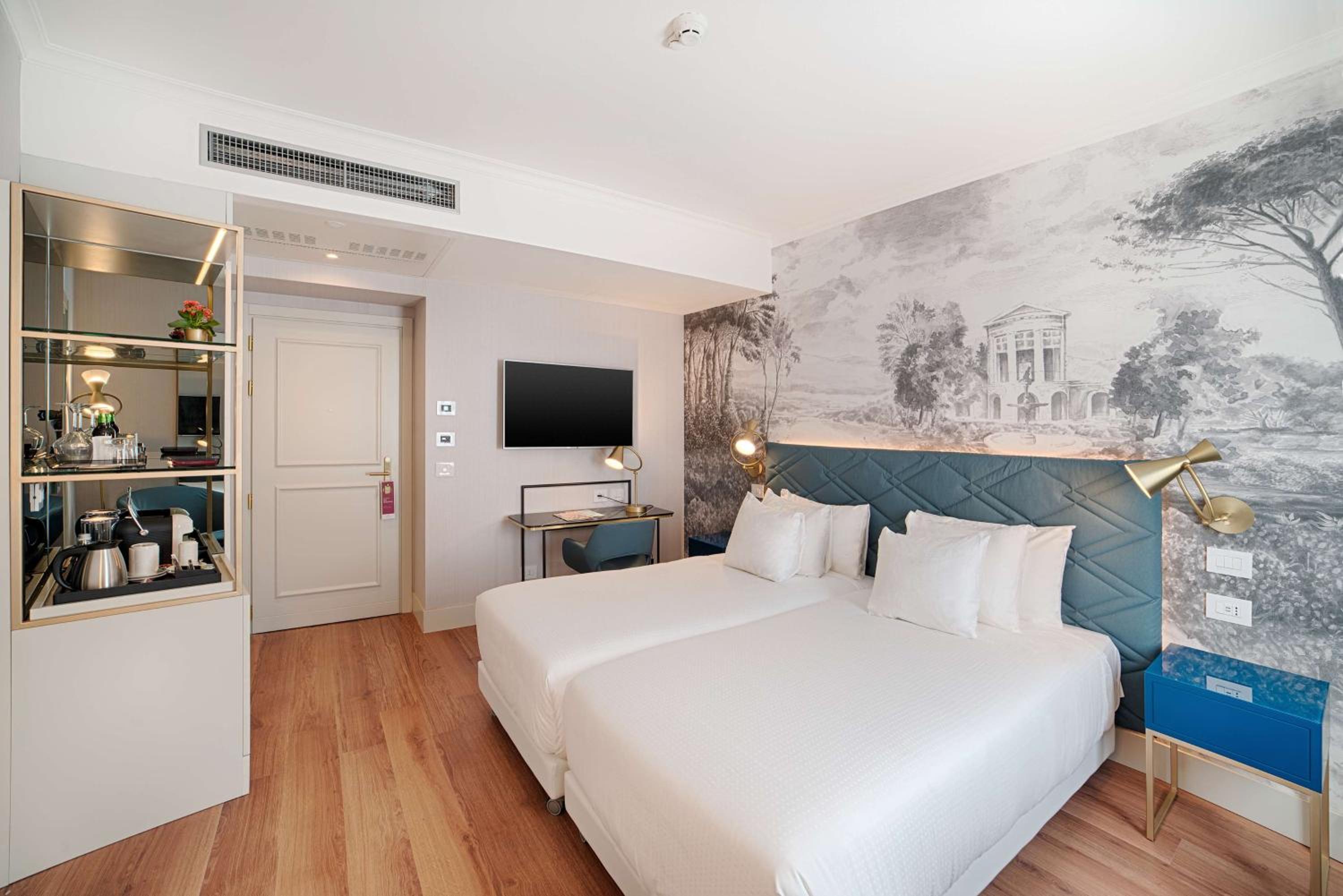 Superior Double Or Twin Room Dinner Package thumbnail 5