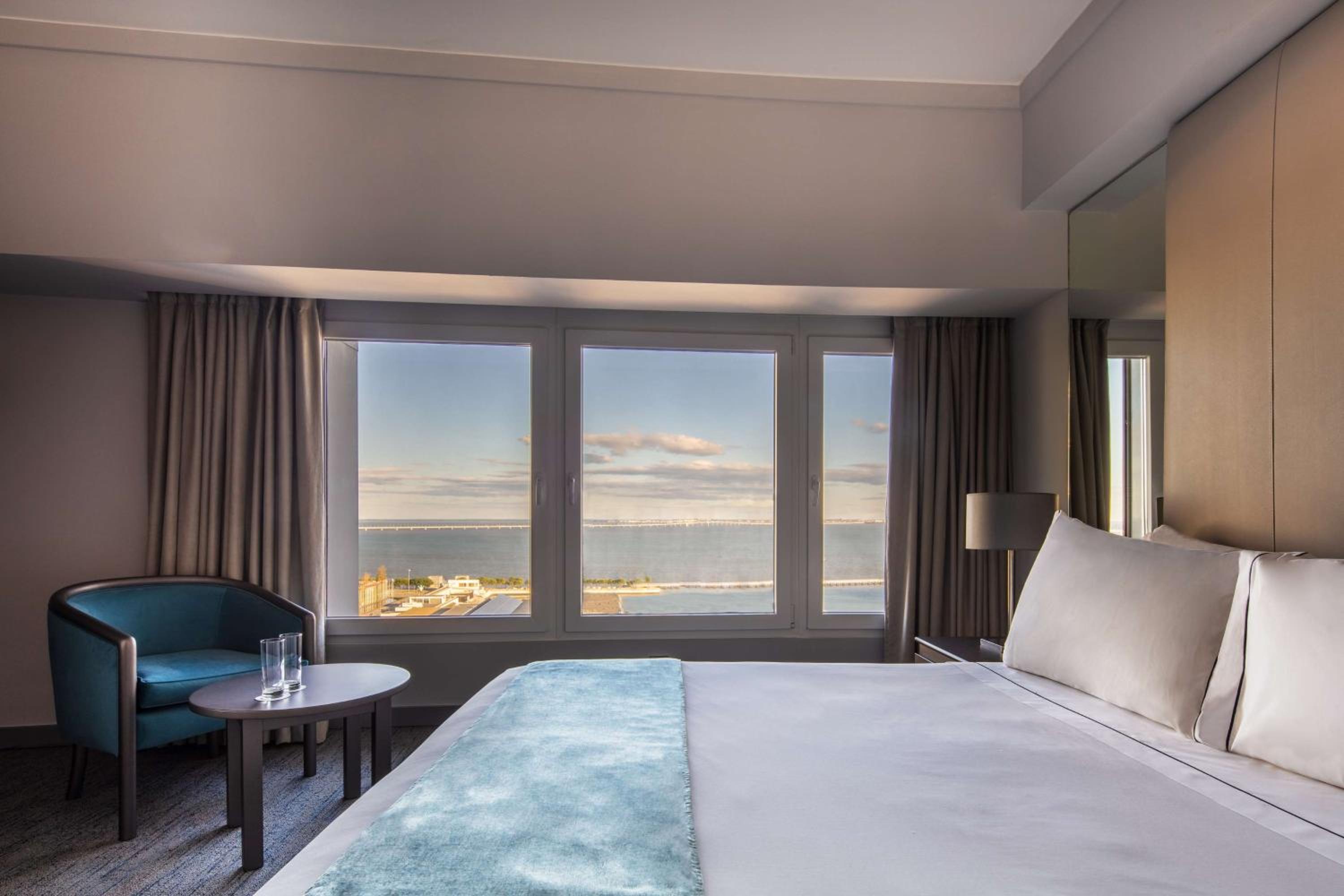 Superior Double Or Twin Room With River View