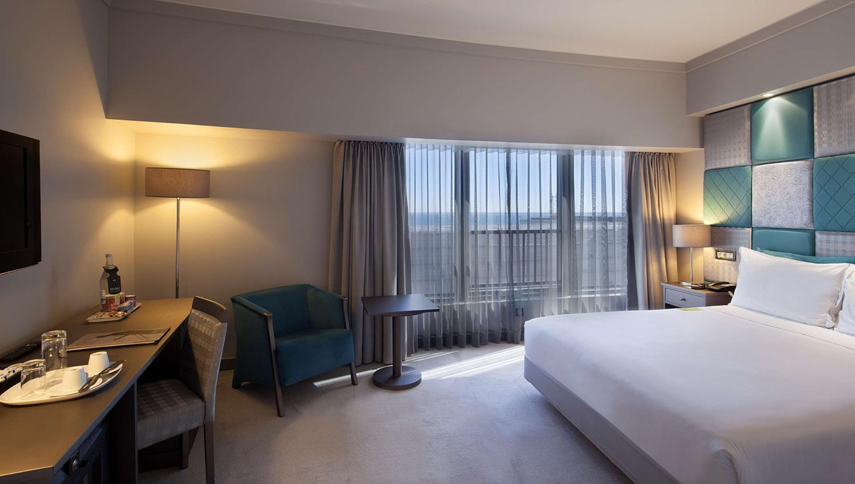 Superior Double or Twin Room - Photo 10