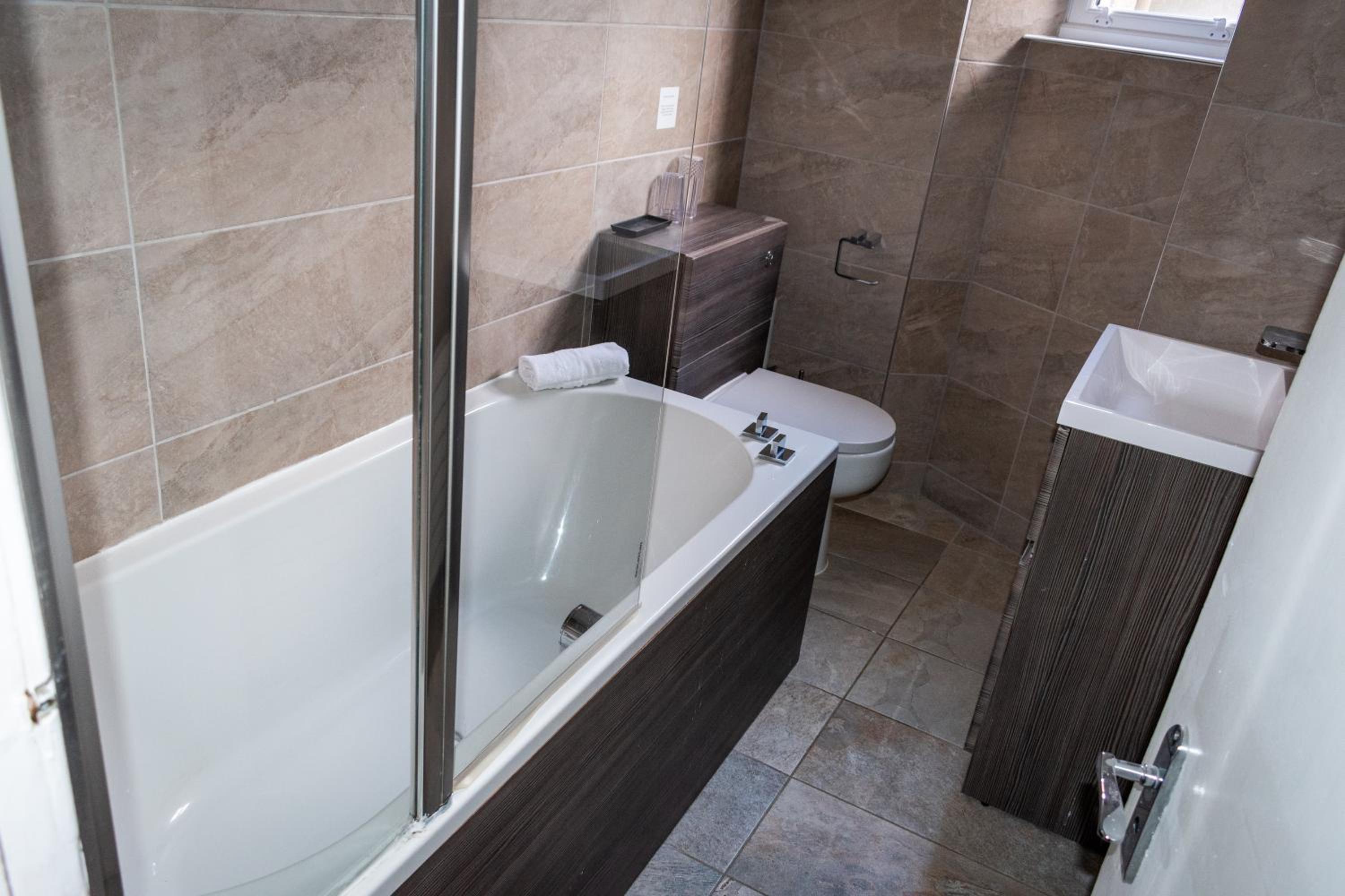 Family Suite - Photo 4