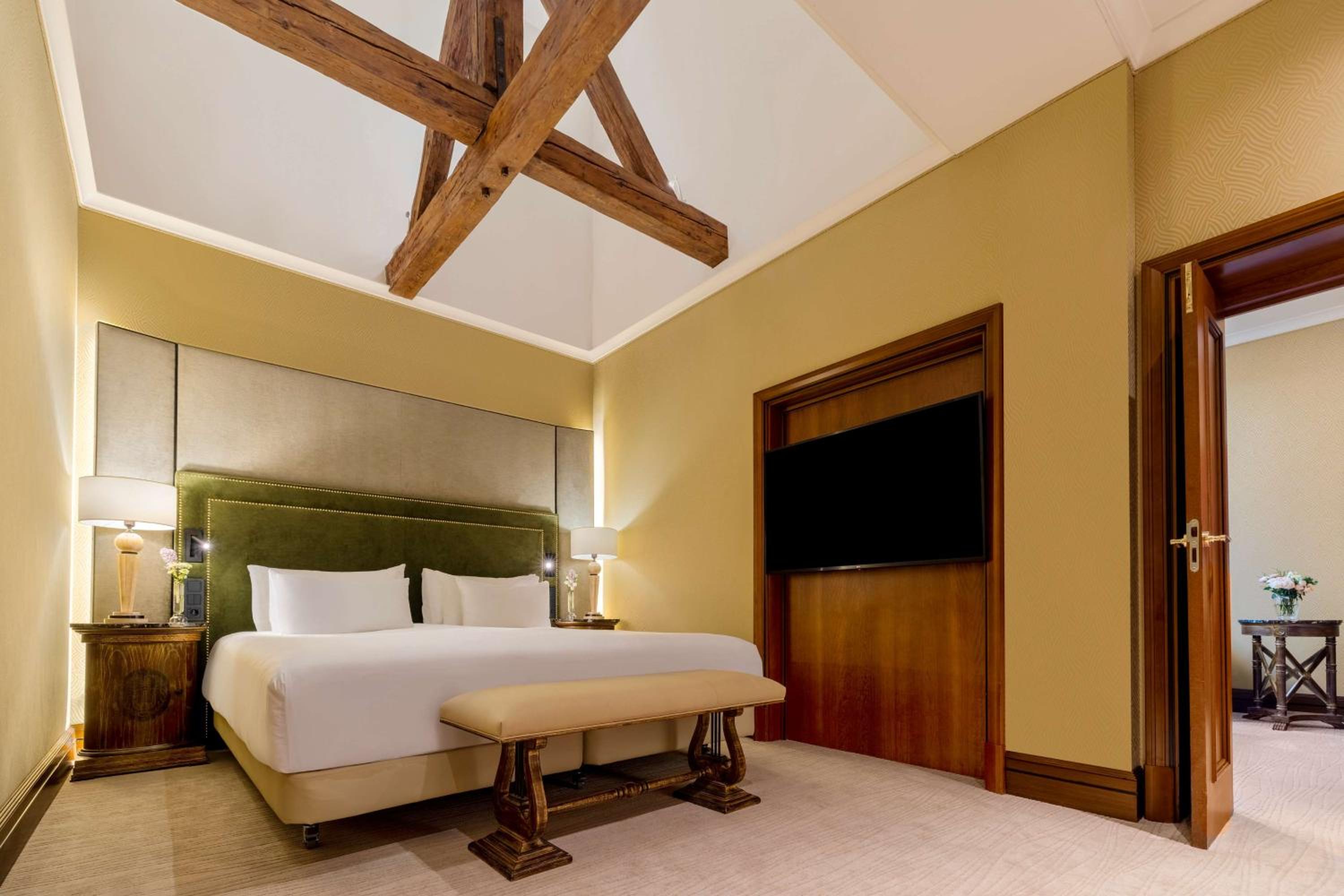 Family Suite Double Room