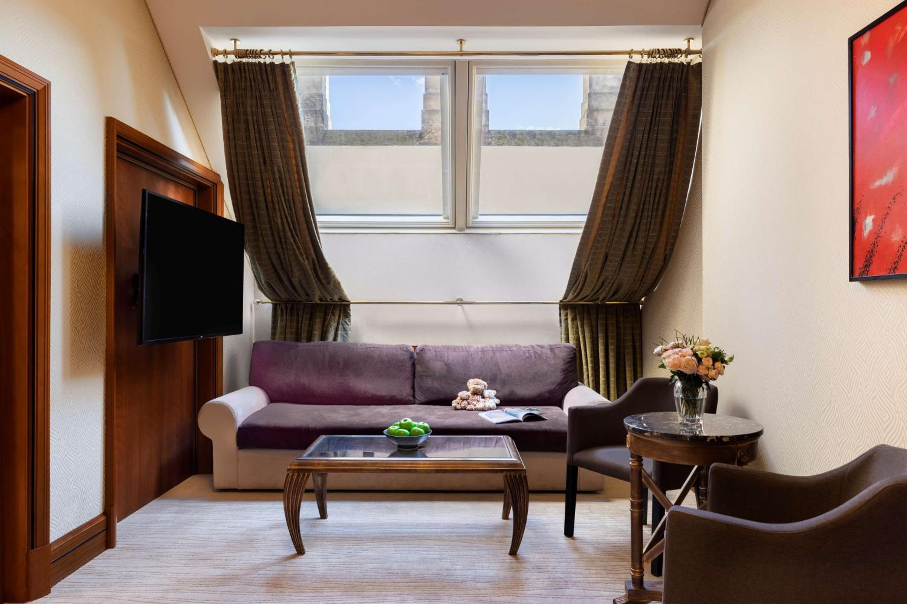 Family Suite Double Room