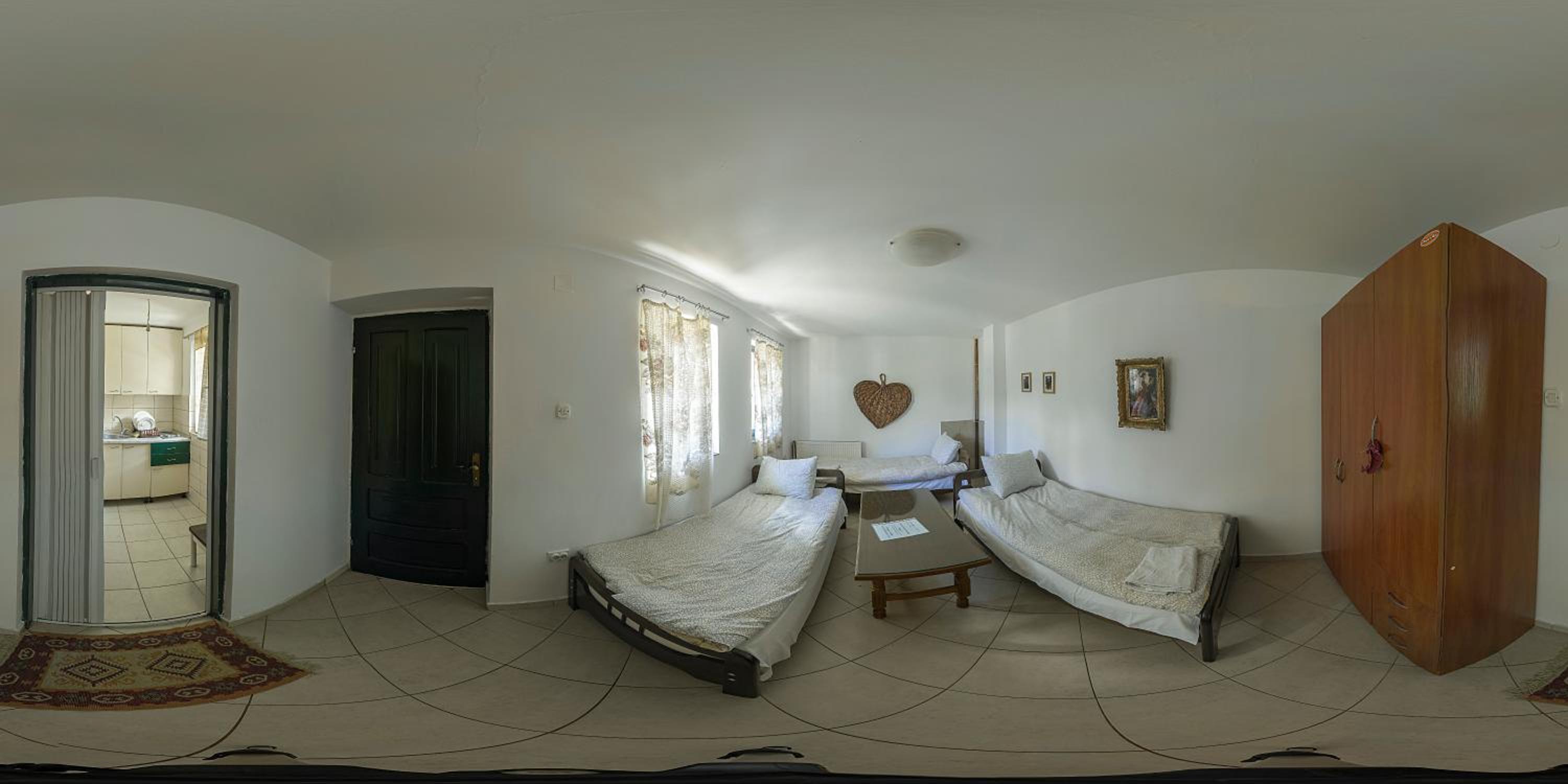 Triple Room photo 3