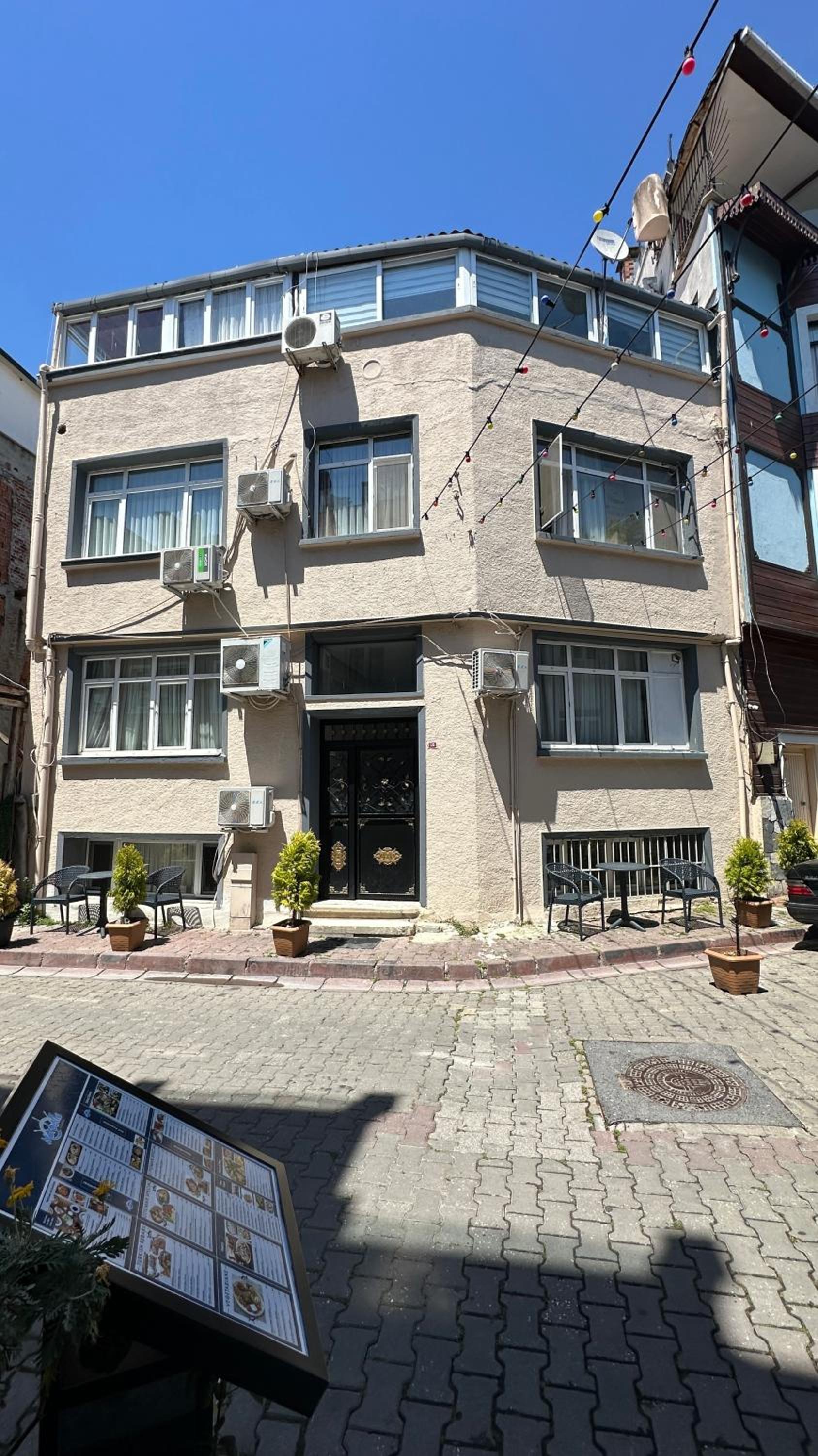Apartment photo 3