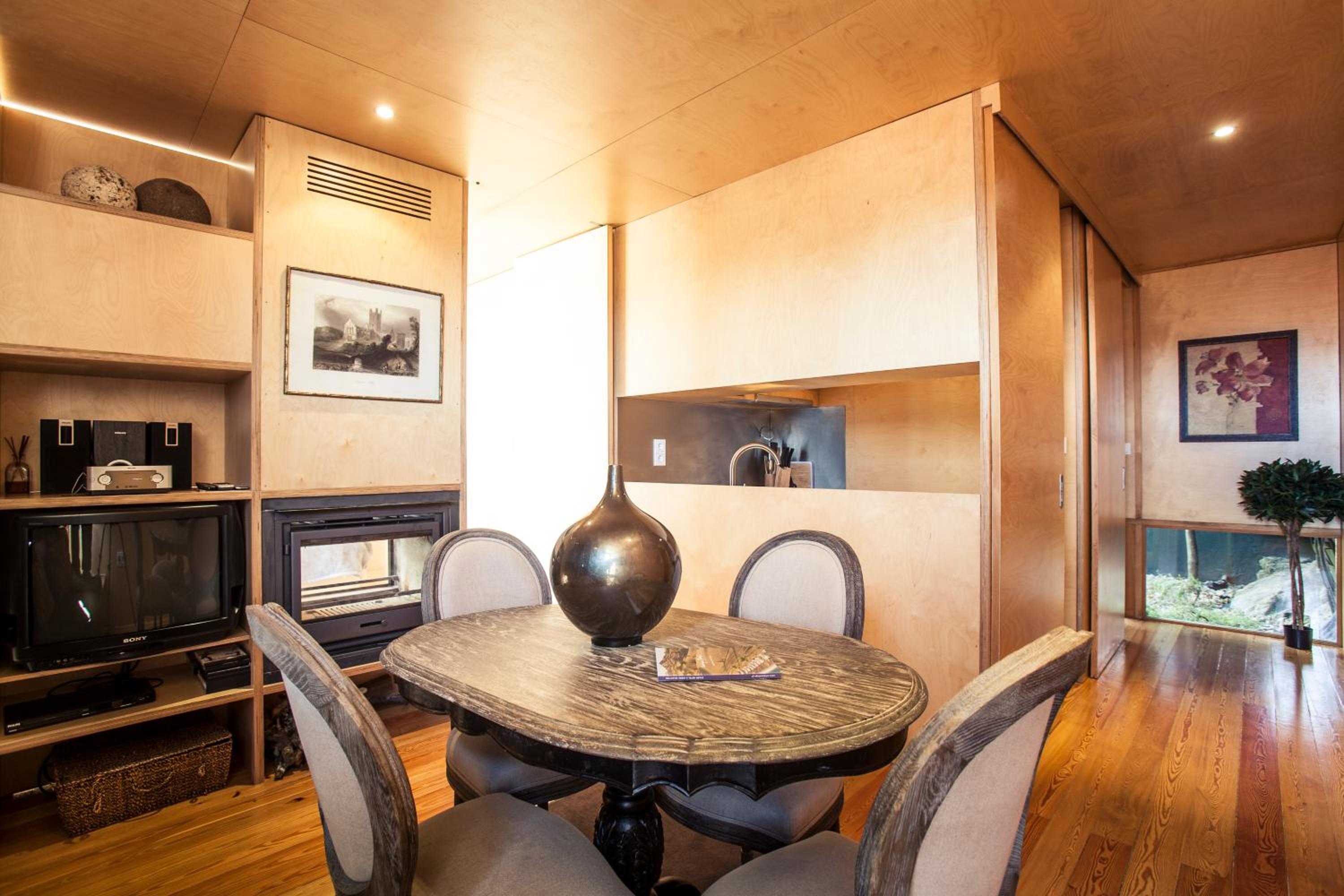 Superior Suite - Photo 2