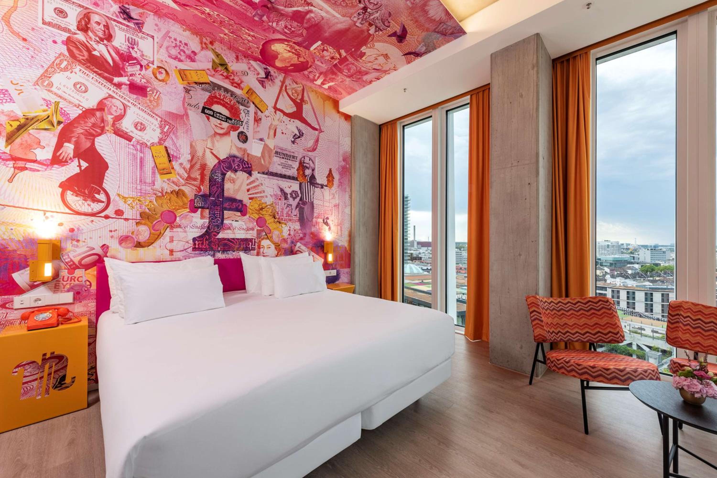 nhow Junior Suite + VIP Lounge - Photo 2