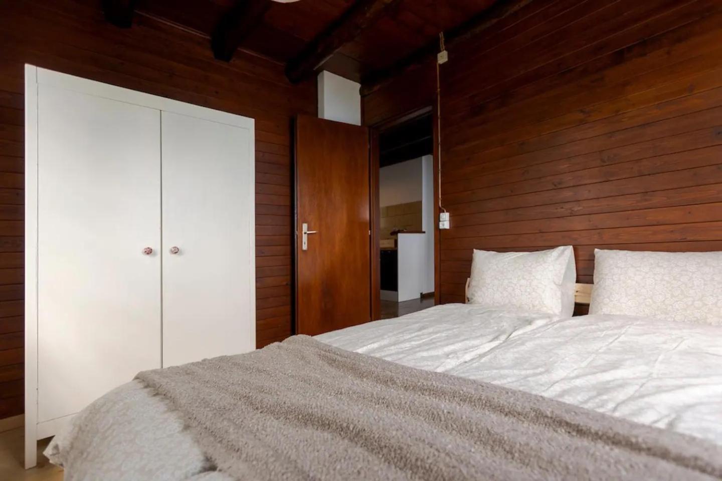 Three-Bedroom Chalet photo 1