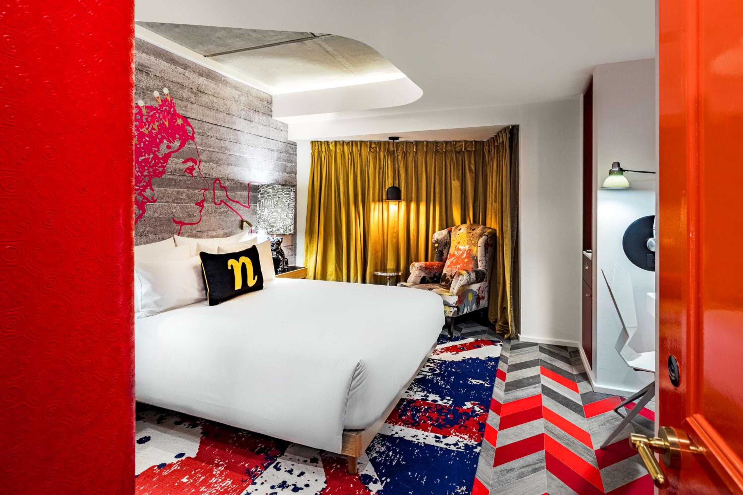 Nhow Superior Room Free Parking Promo photo 3