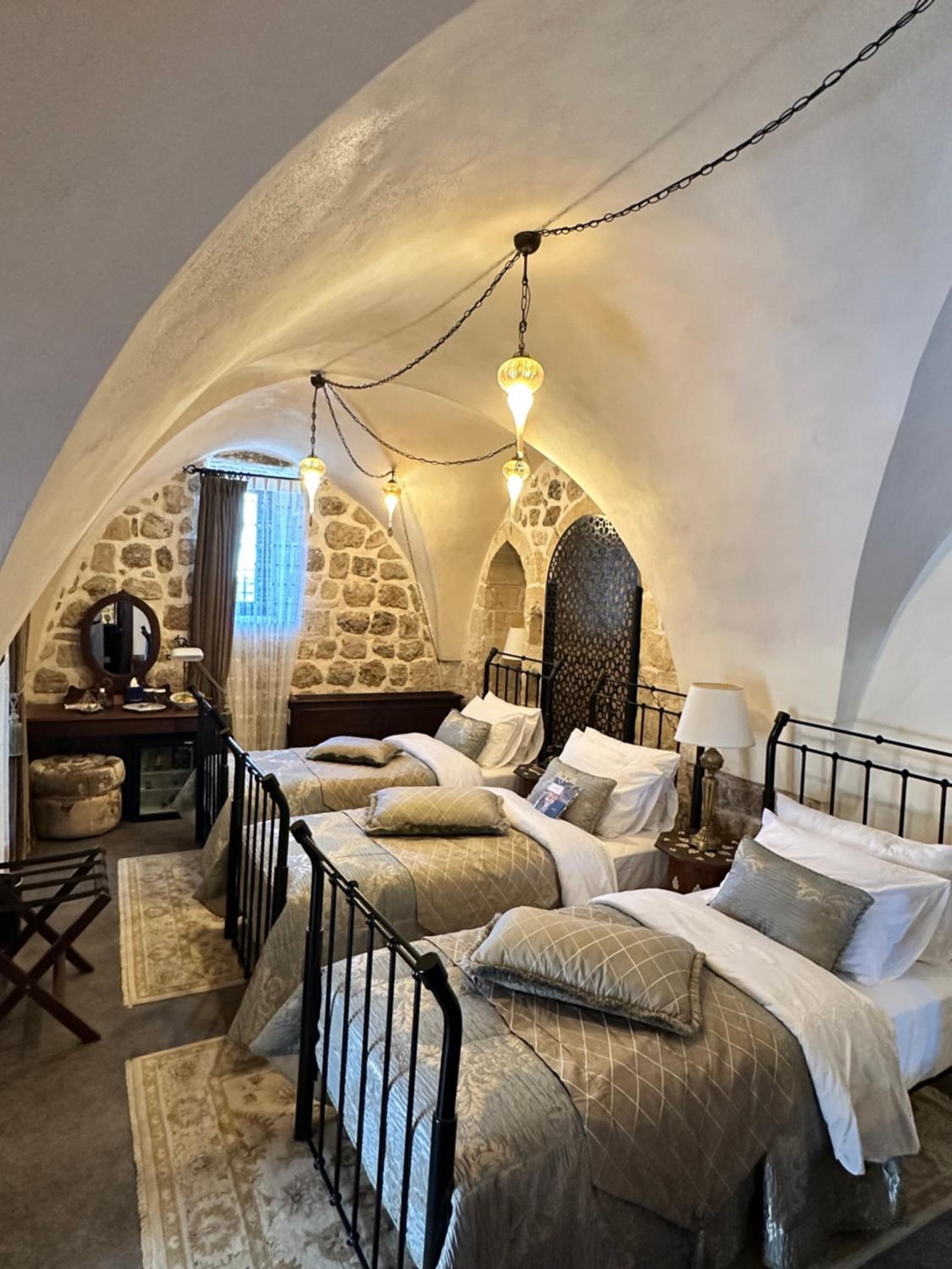 Deluxe Triple Room photo 3