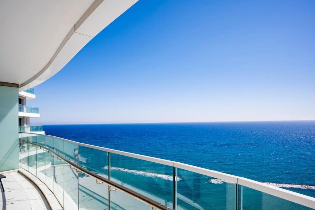 Three-Bedroom Premium Apartment with Balcony photo 3