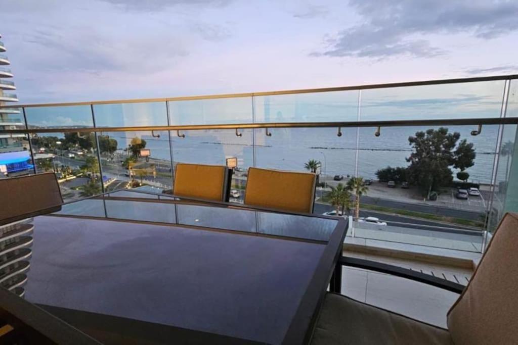 Three-Bedroom Premium Apartment with Balcony photo 3