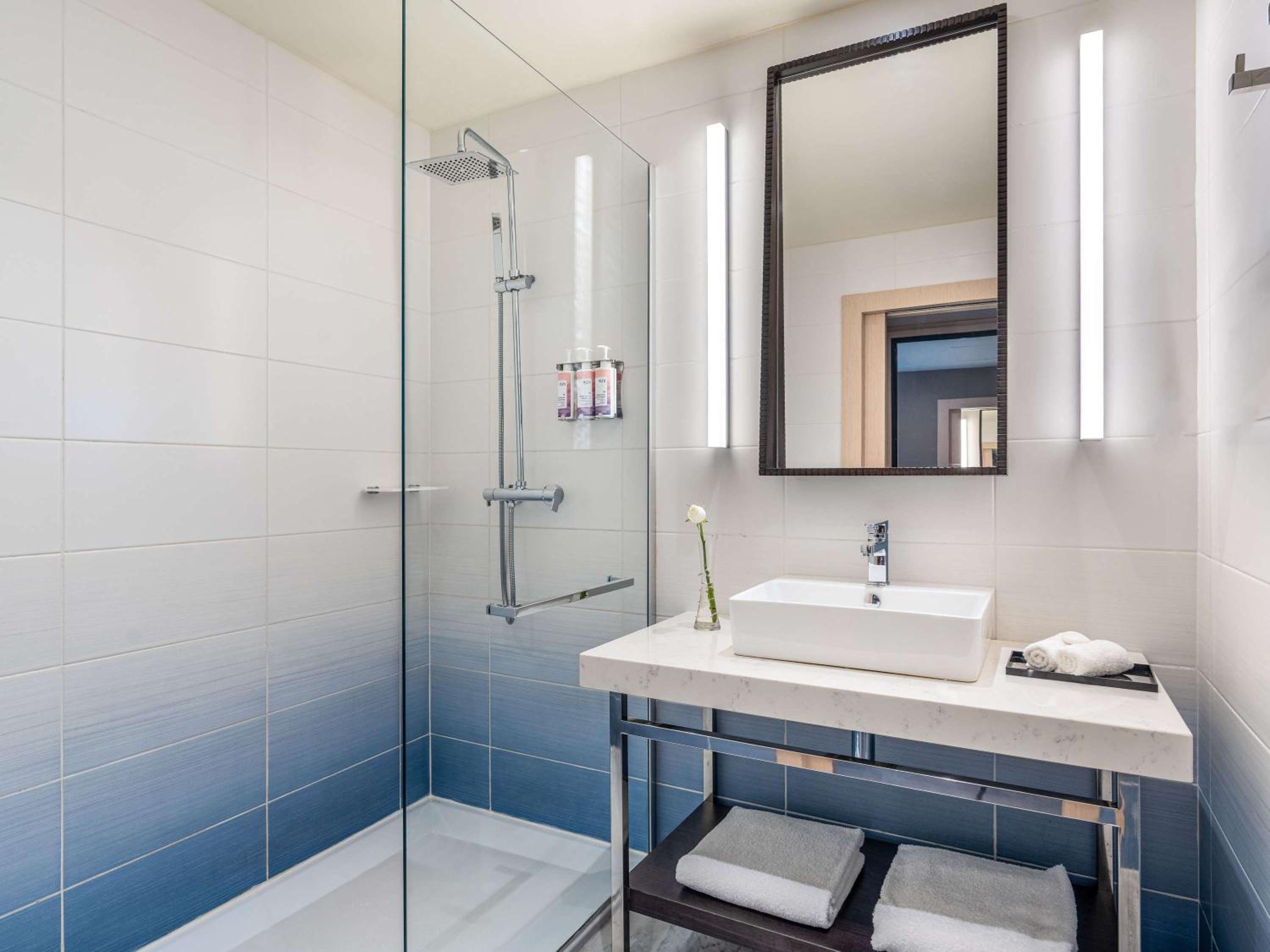 Superior Twin Room - Executive Floor photo 2
