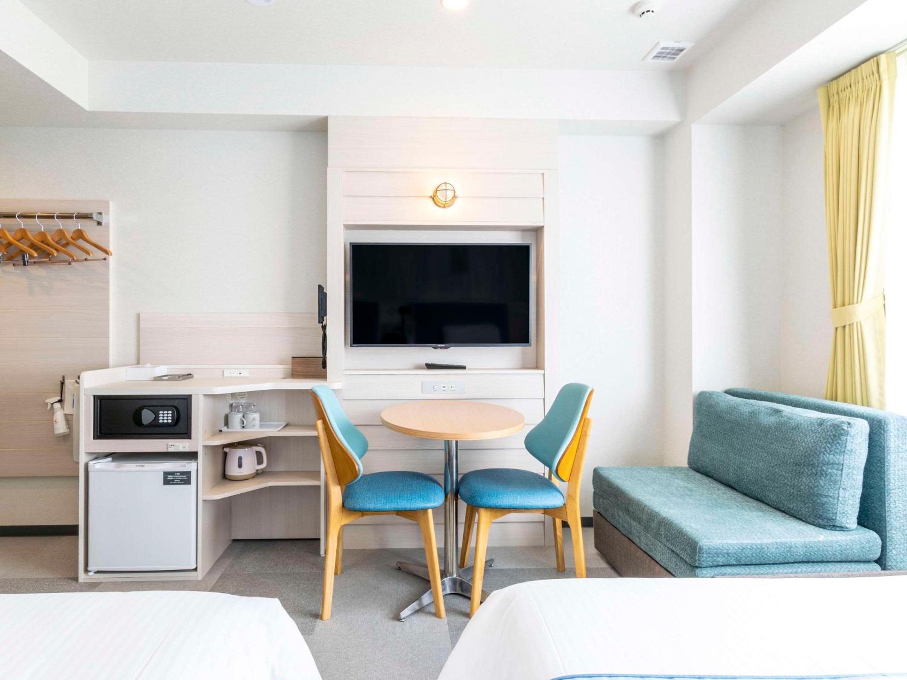 Superior Twin Room - Non-Smoking photo 3