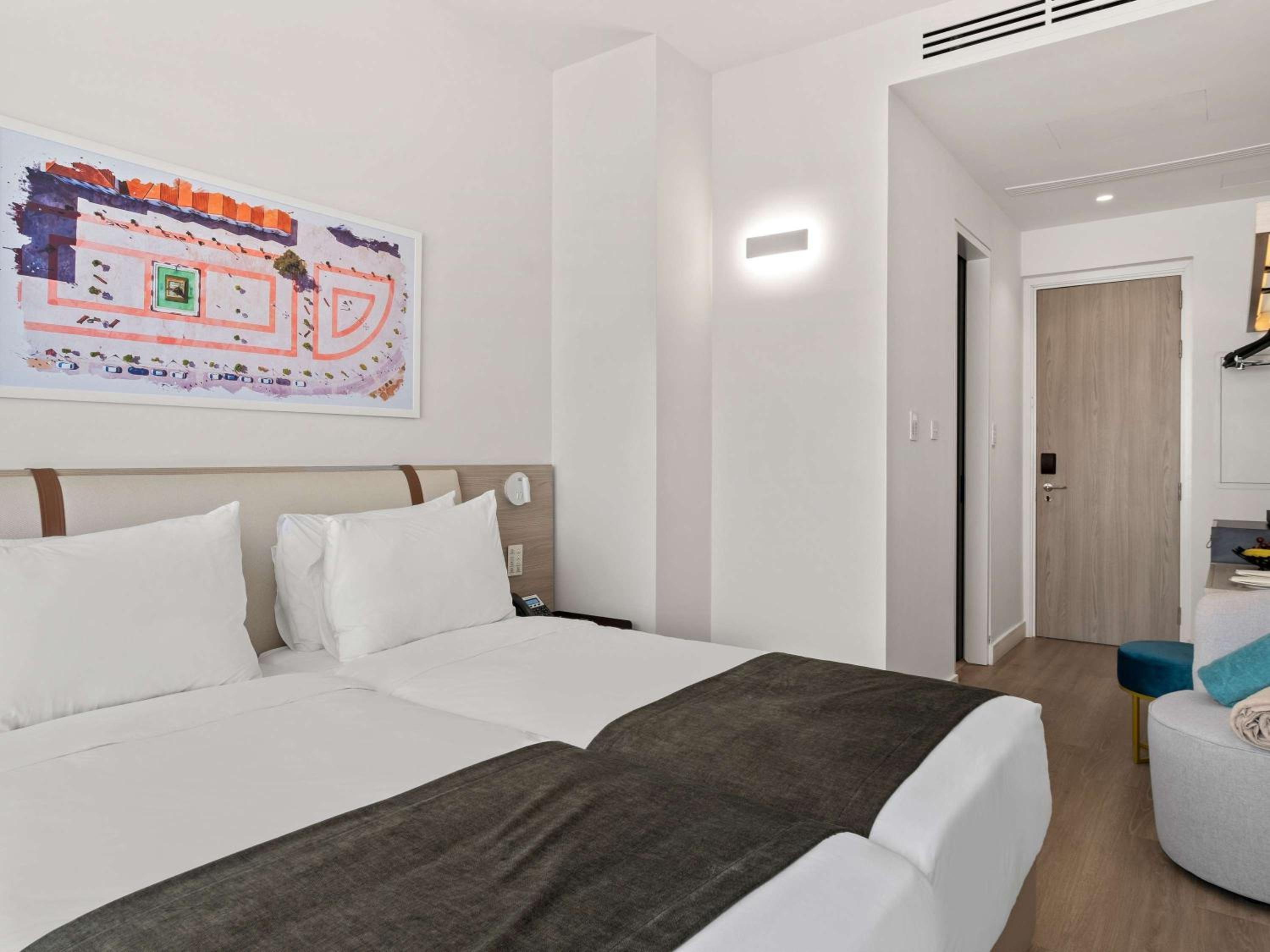 Classic room with zip beds - Классический номер с раздельными кроватями