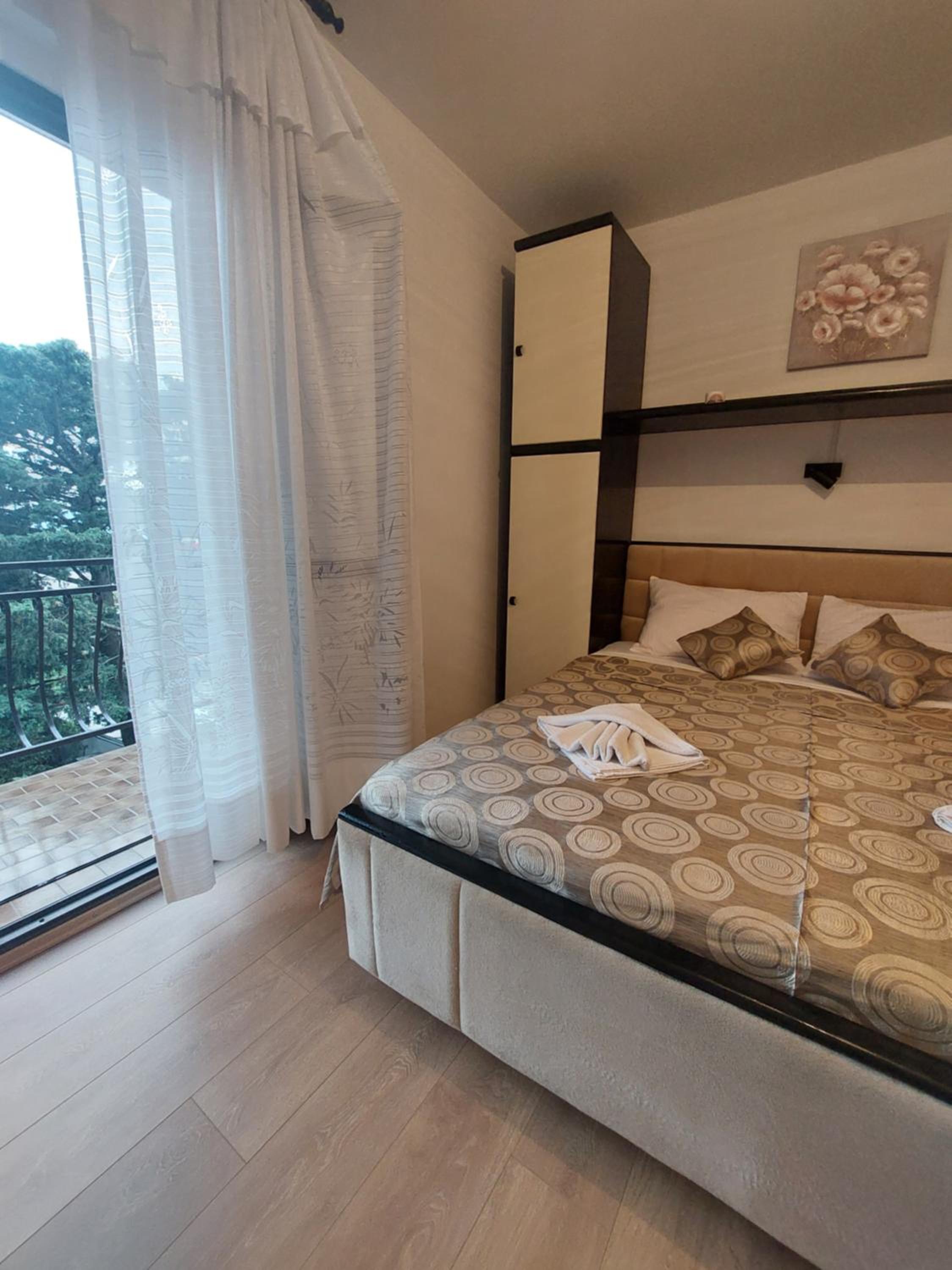 Deluxe Double Room with Balcony and Sea View