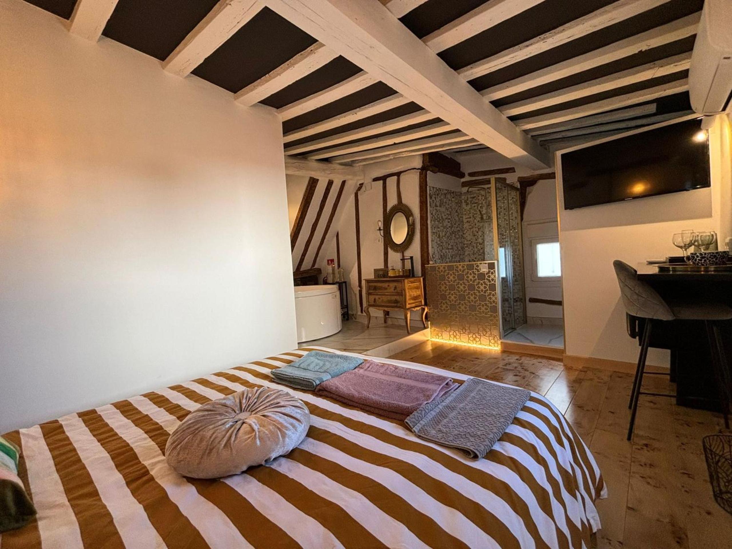 Habitación Queen con Bañera de Hidromasaje