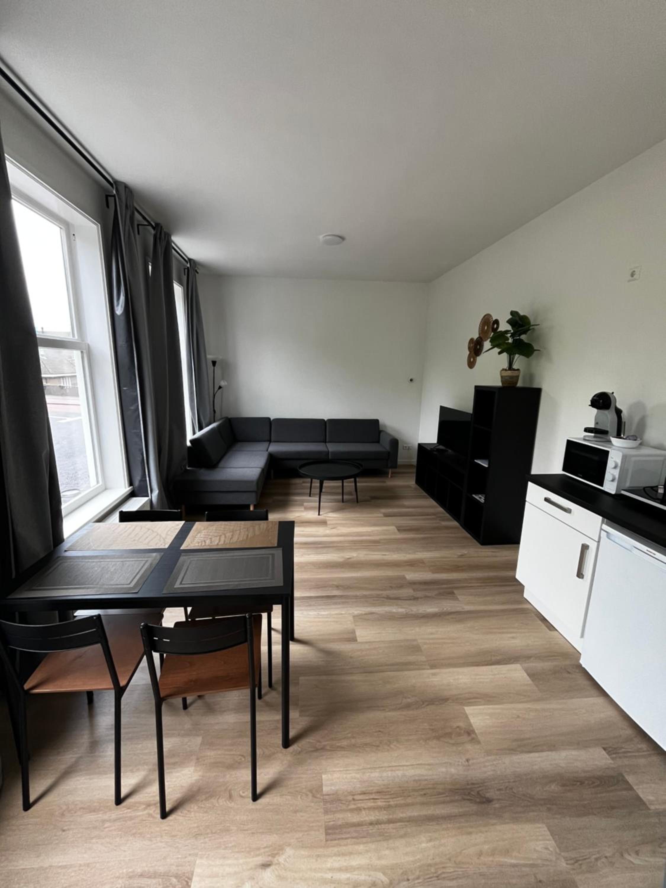 Deluxe Apartment