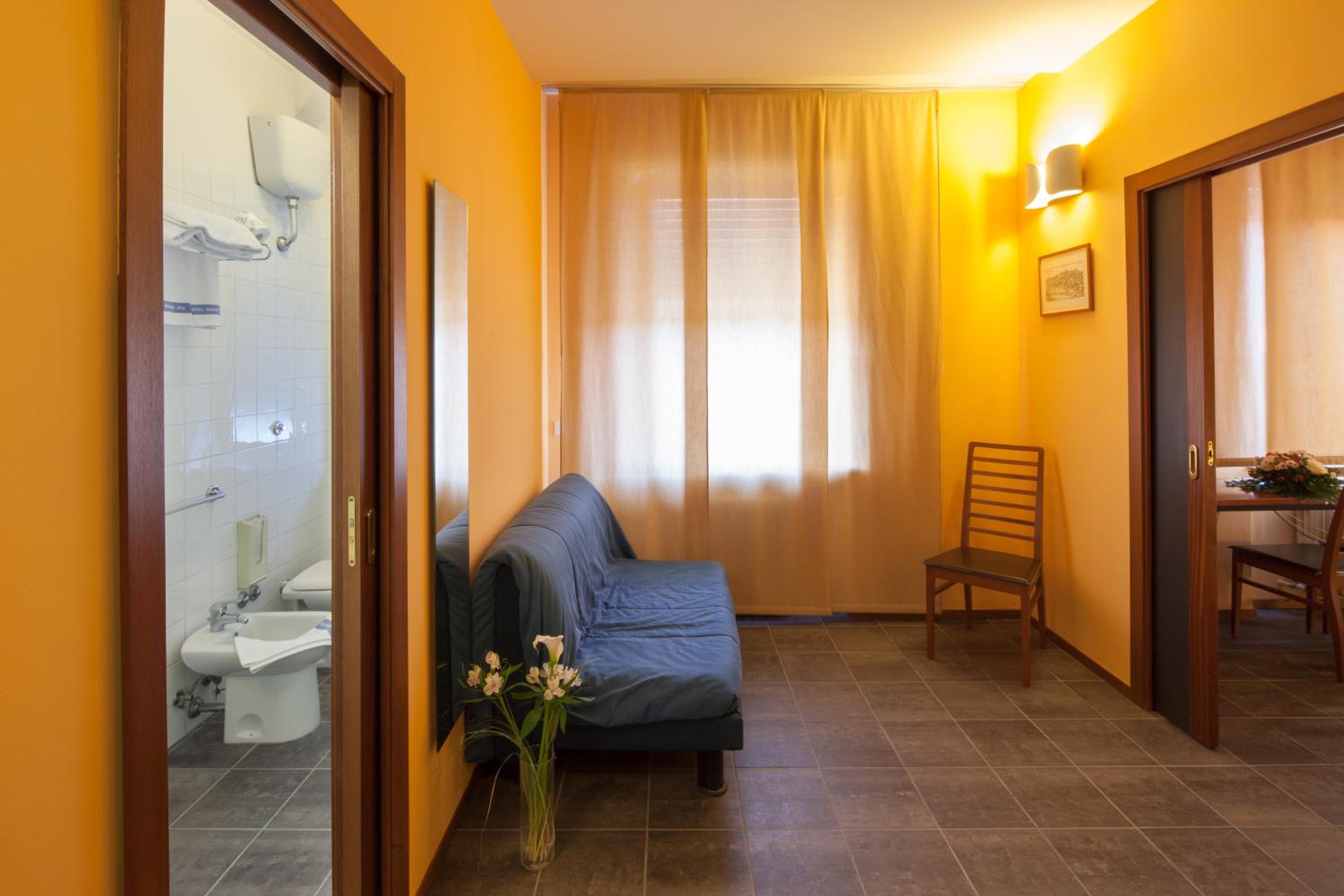 Superior Double or Twin Room - Photo 7