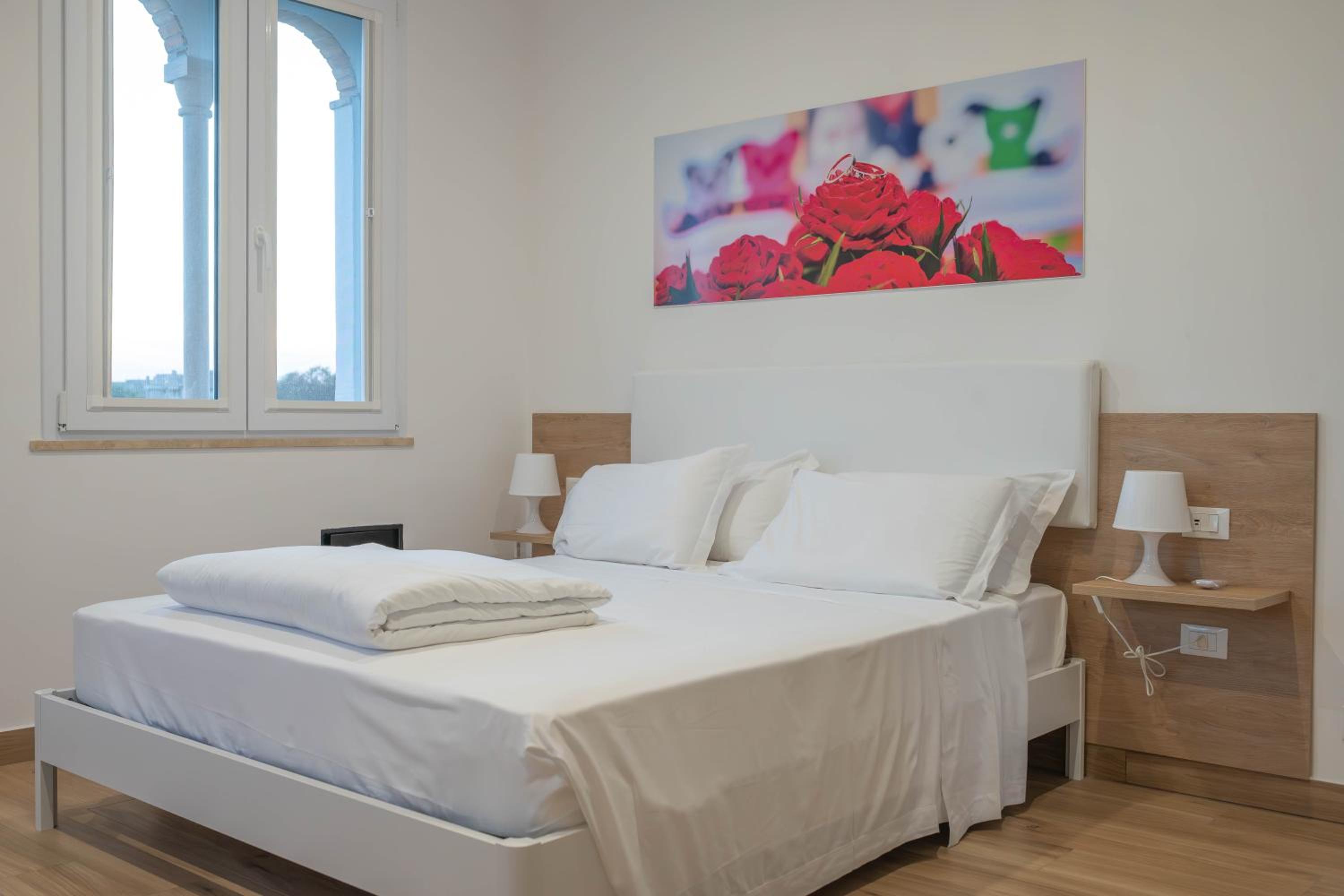 Family Two-Bedroom Apartment with View photo 2
