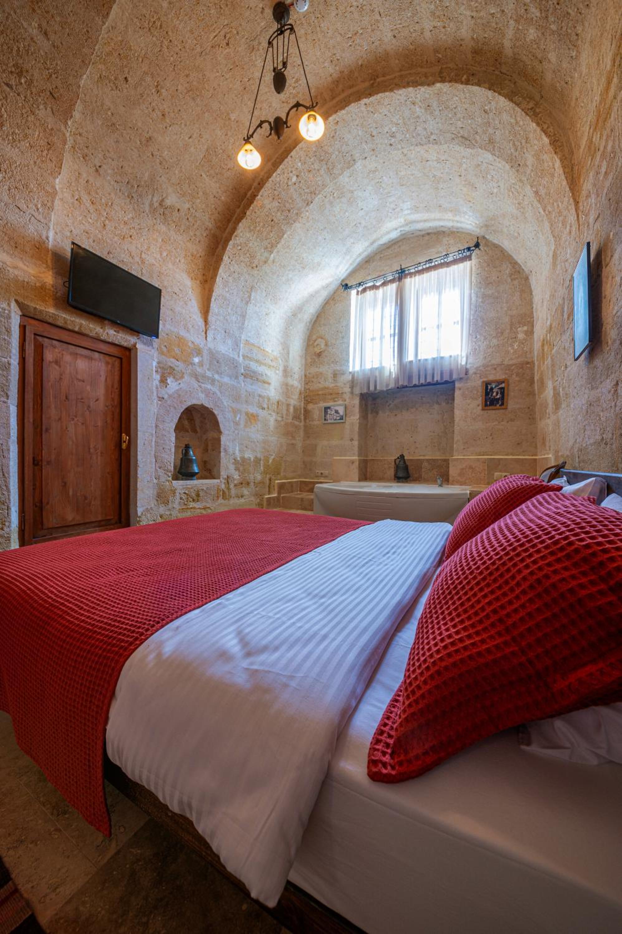 Deluxe Double Room - Photo 7