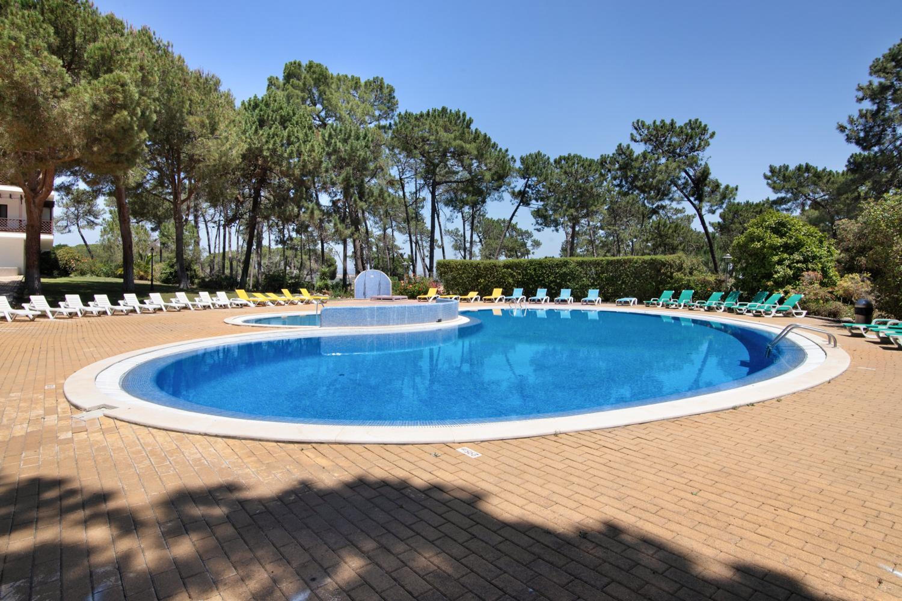 Superior One-Bedroom Apartment with Balcony