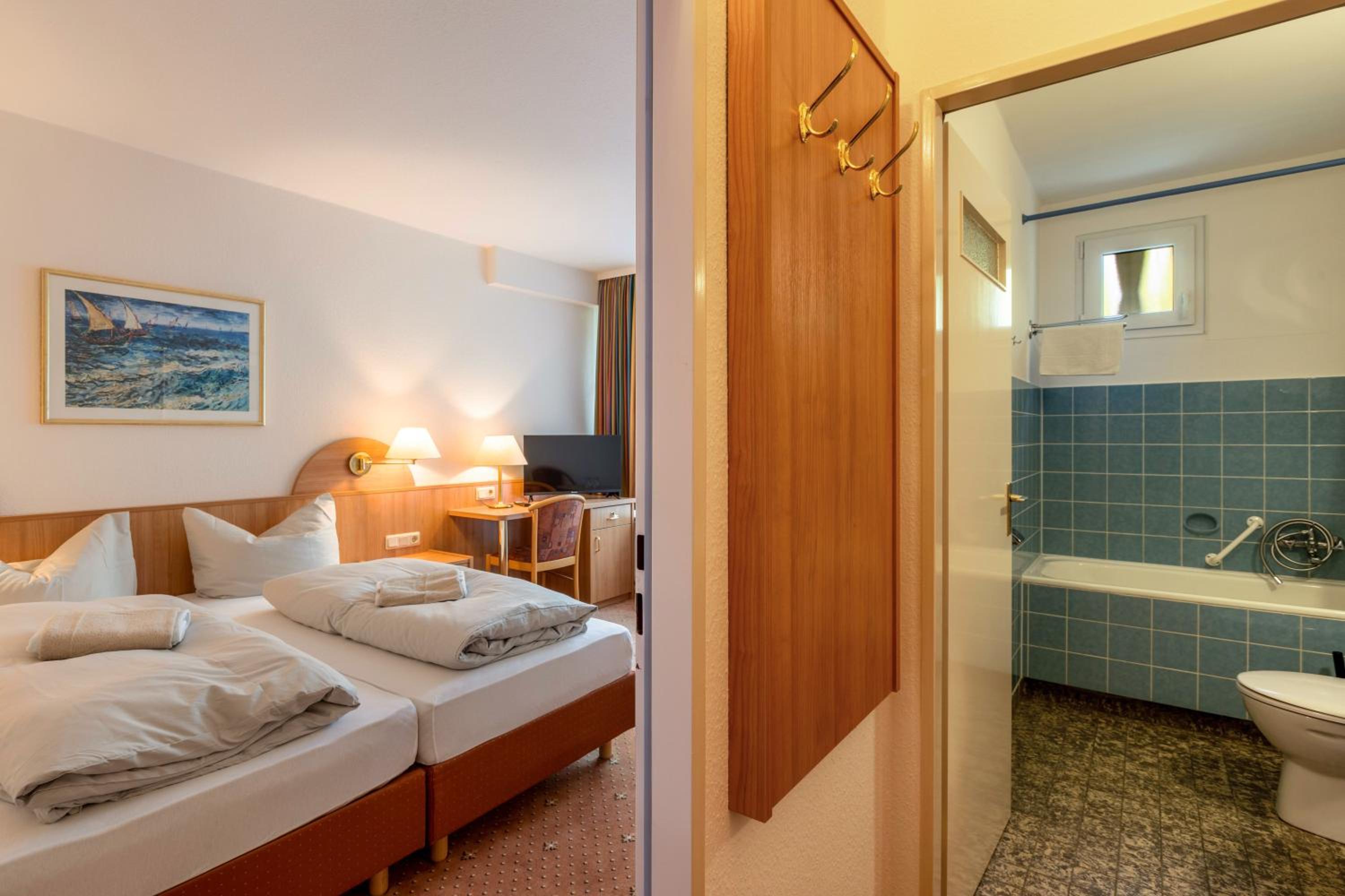 Double Room with Garden View photo 2
