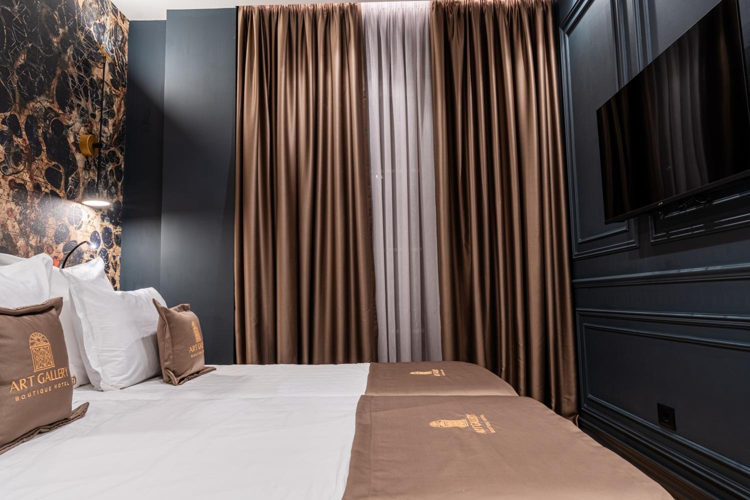 Superior Double or Twin Room photo 2