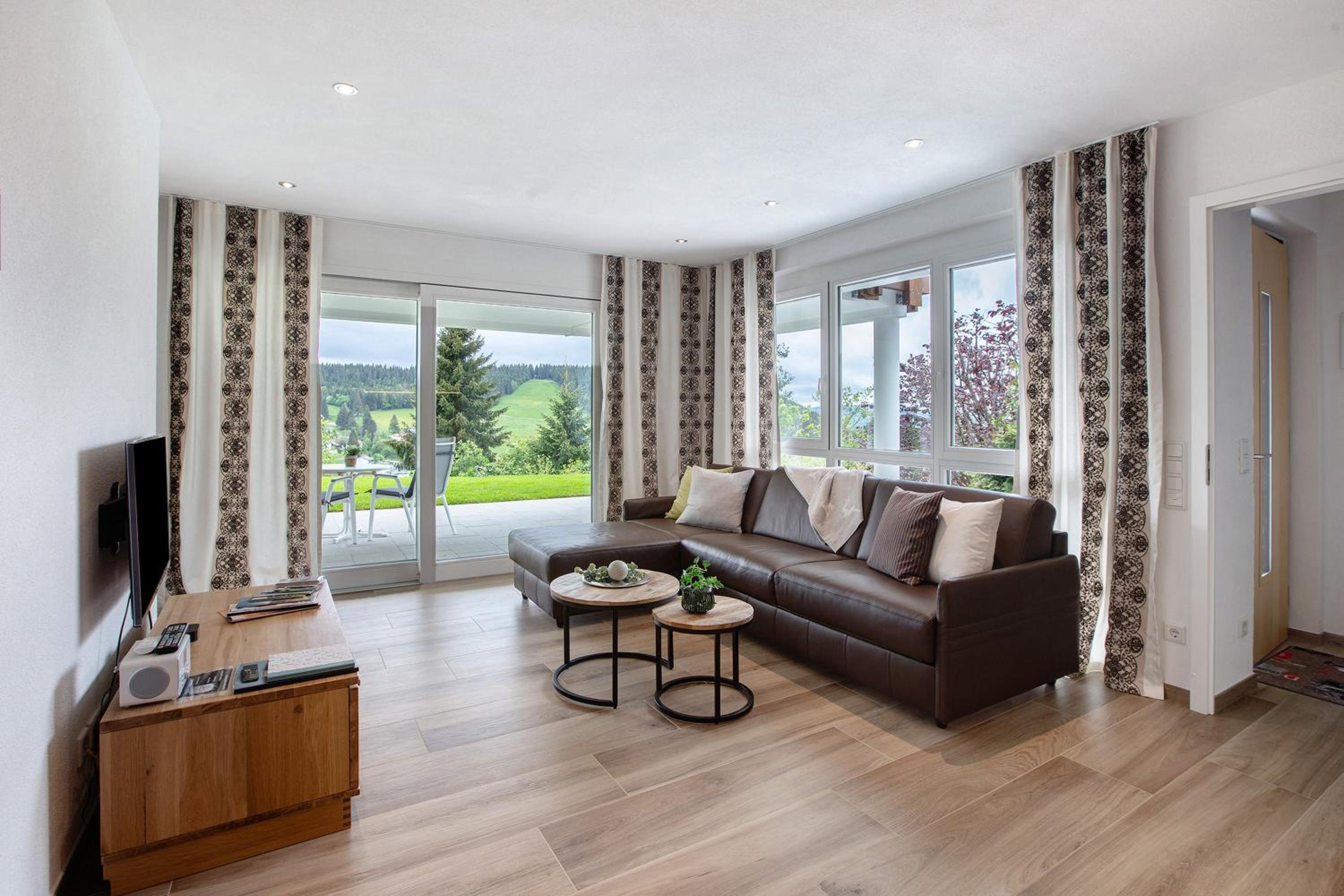 One-Bedroom Apartment with Garden View