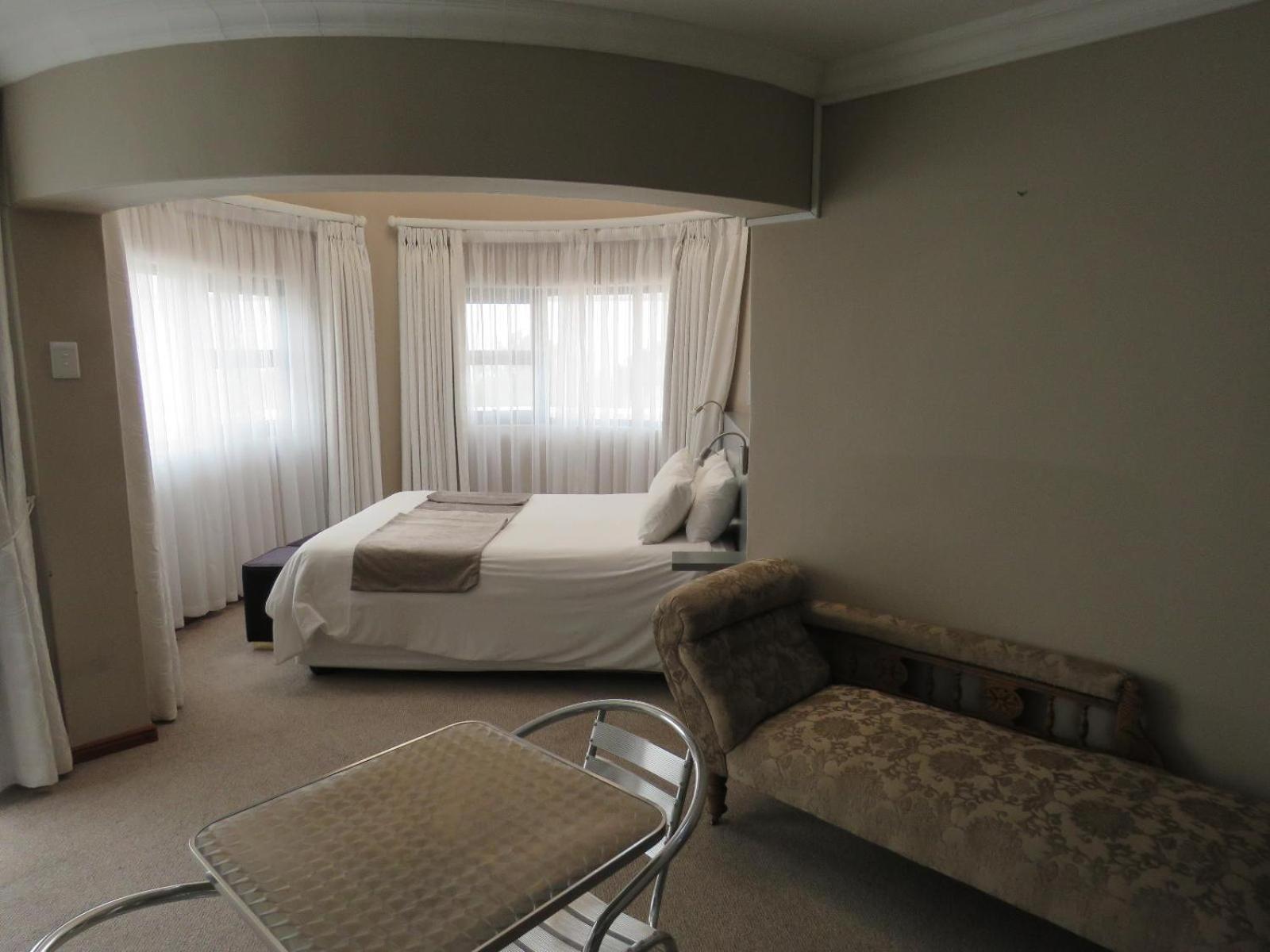 Queen Room with Sea View photo 1