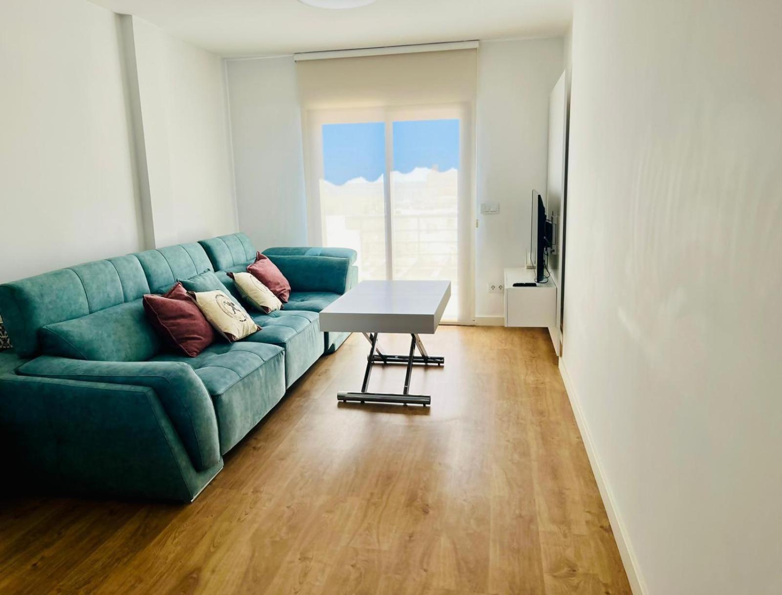 Apartamento con vista al mar