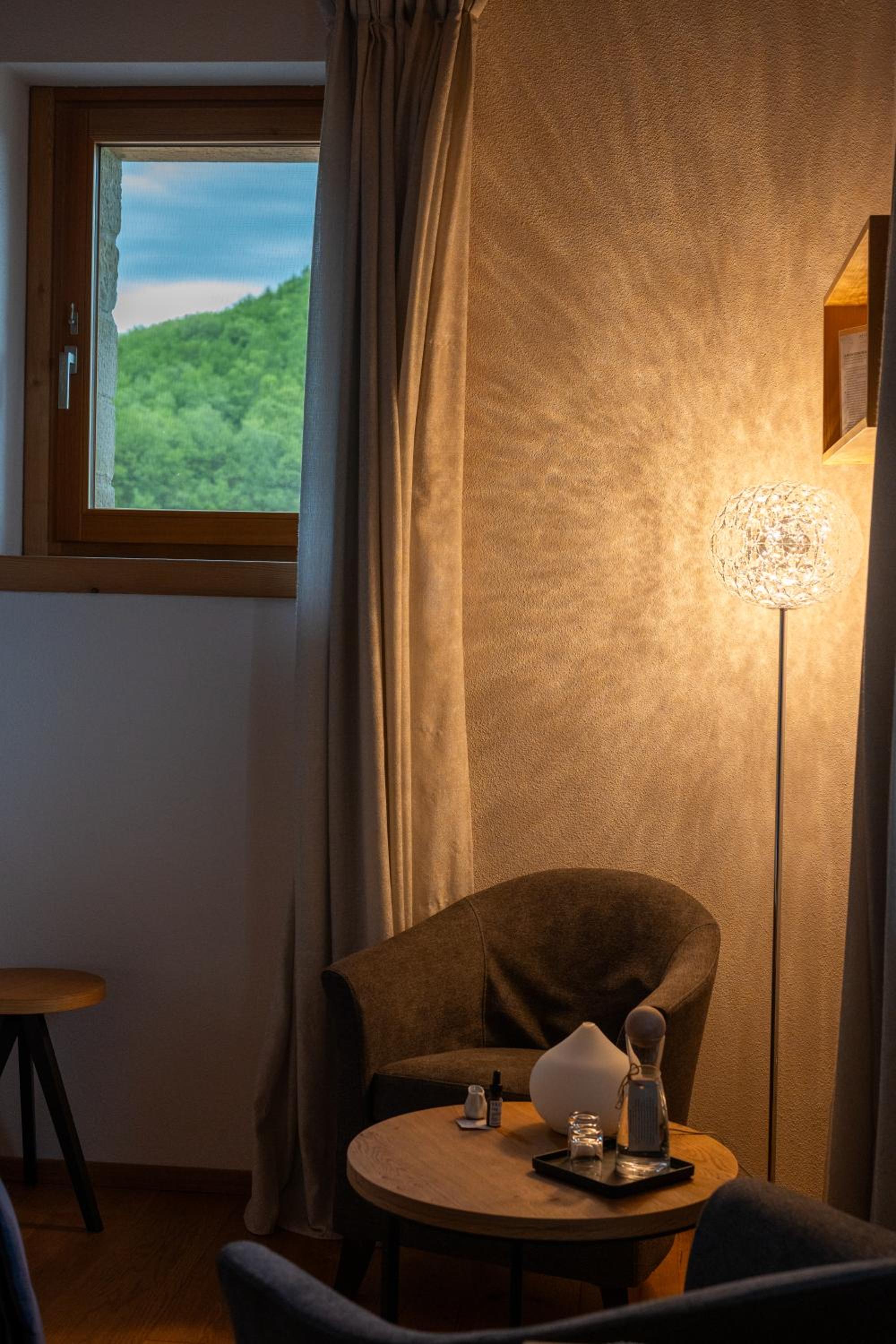 Suite - Photo 5