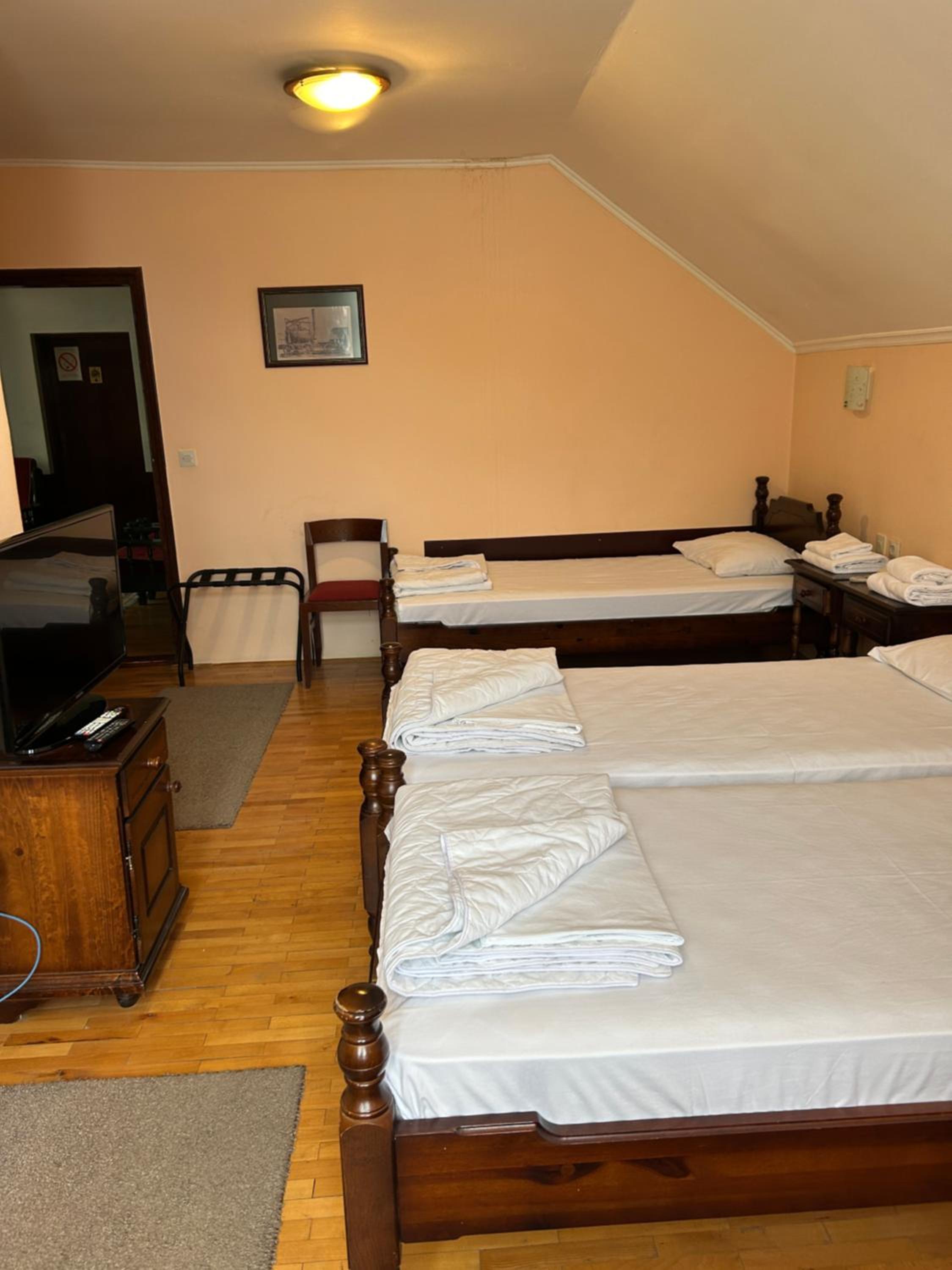 Triple Room photo 3