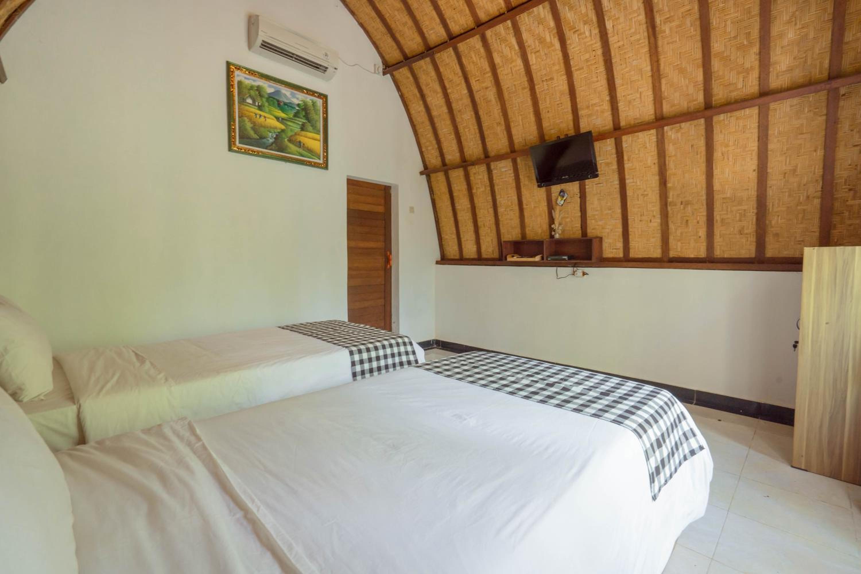 Twin Room with Garden View photo 1