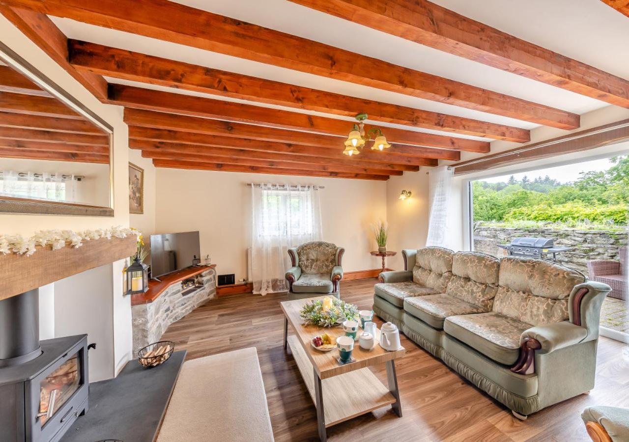 Four-Bedroom House photo 1