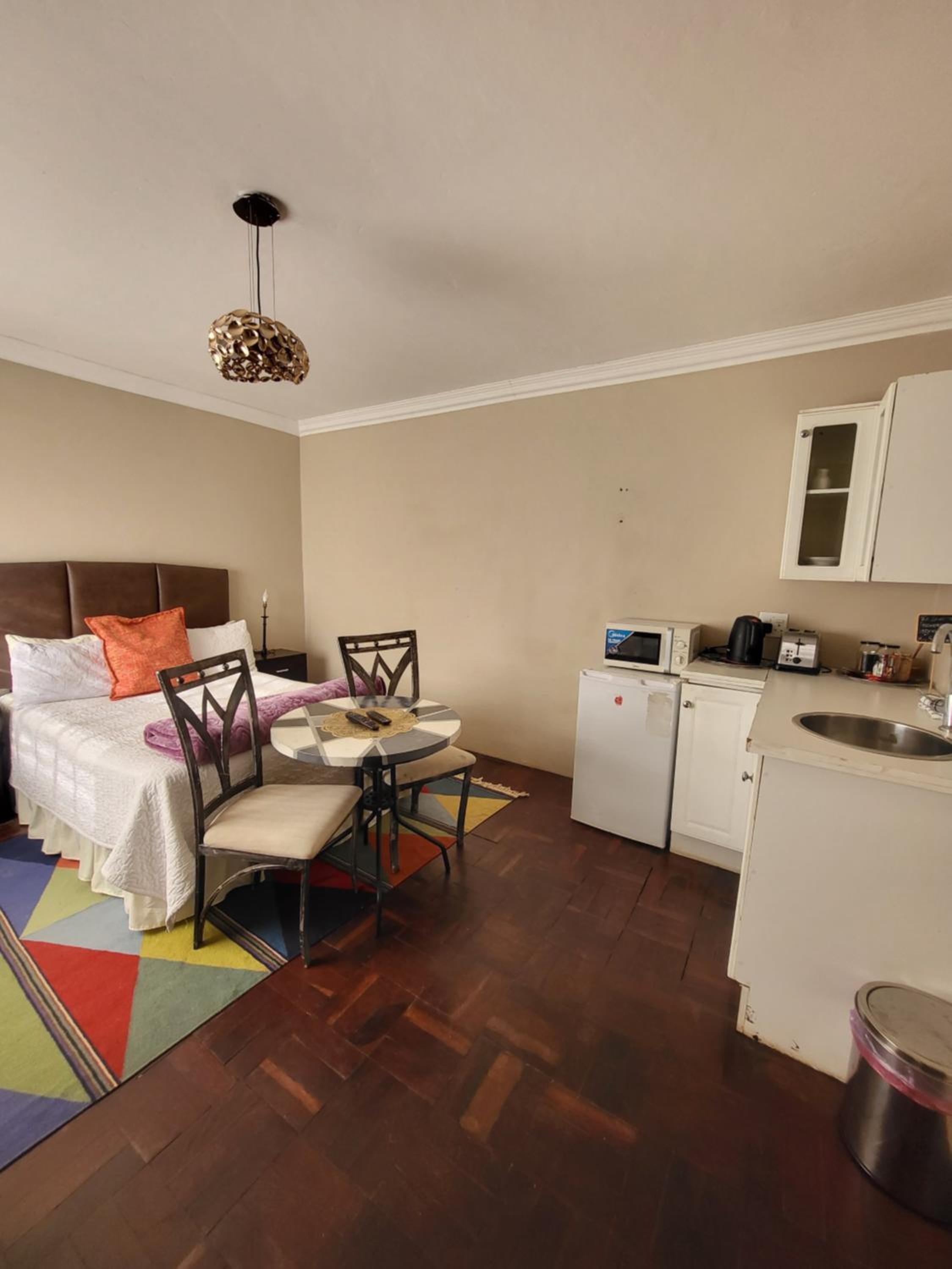 Deluxe Double Room - Photo 10