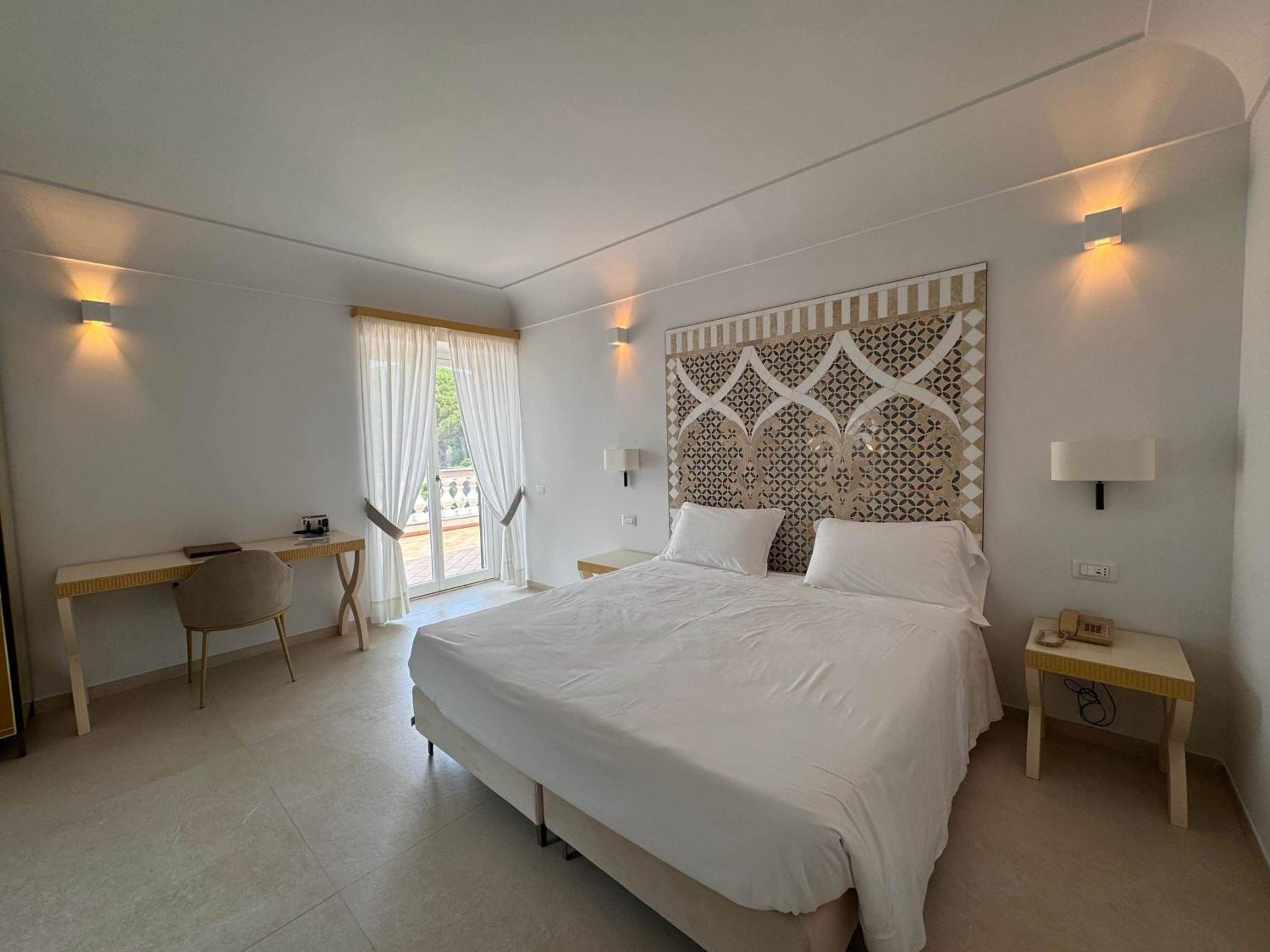 Superior Double or Twin Room with Garden View - Photo 1