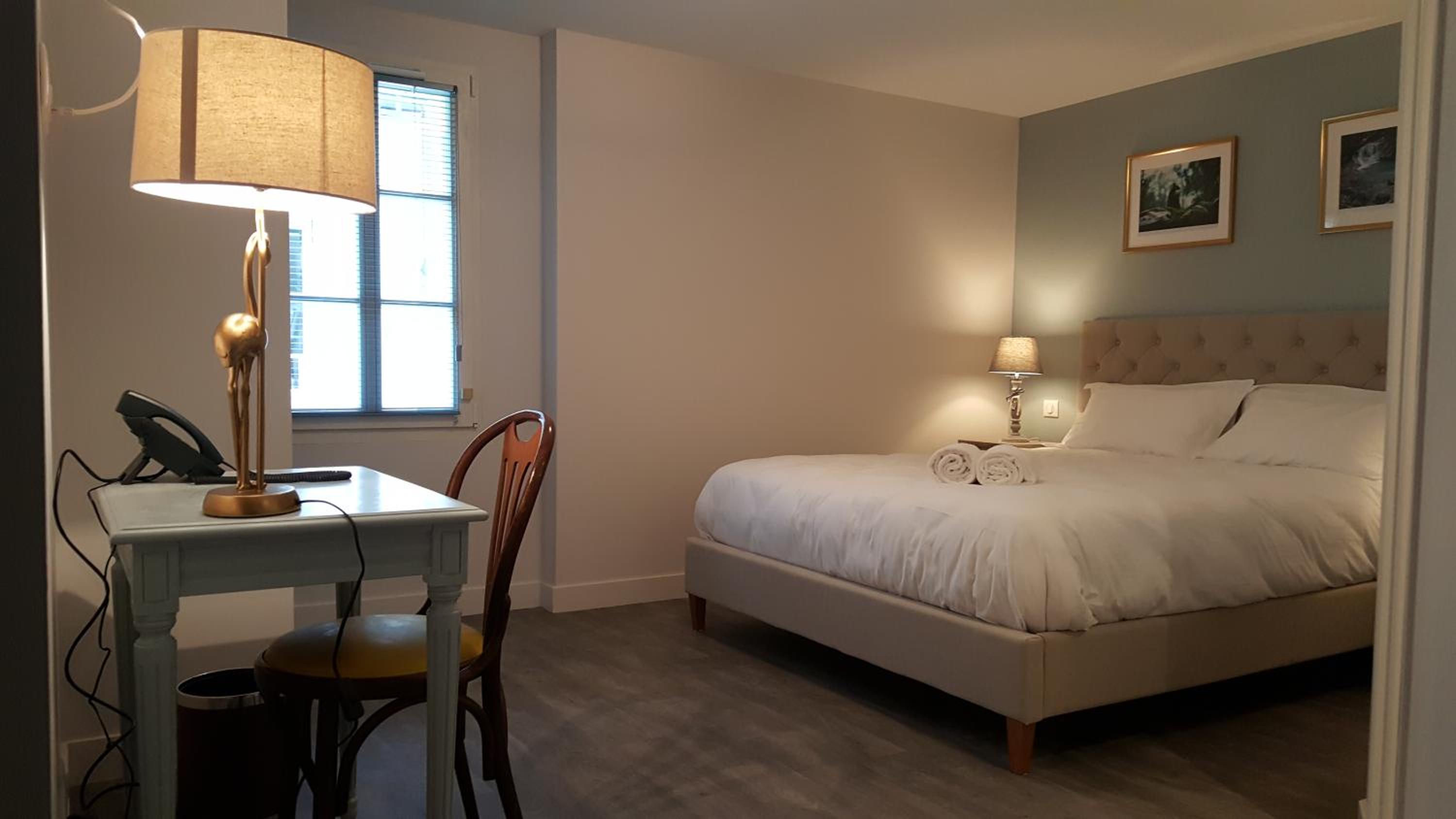 Superior King Room