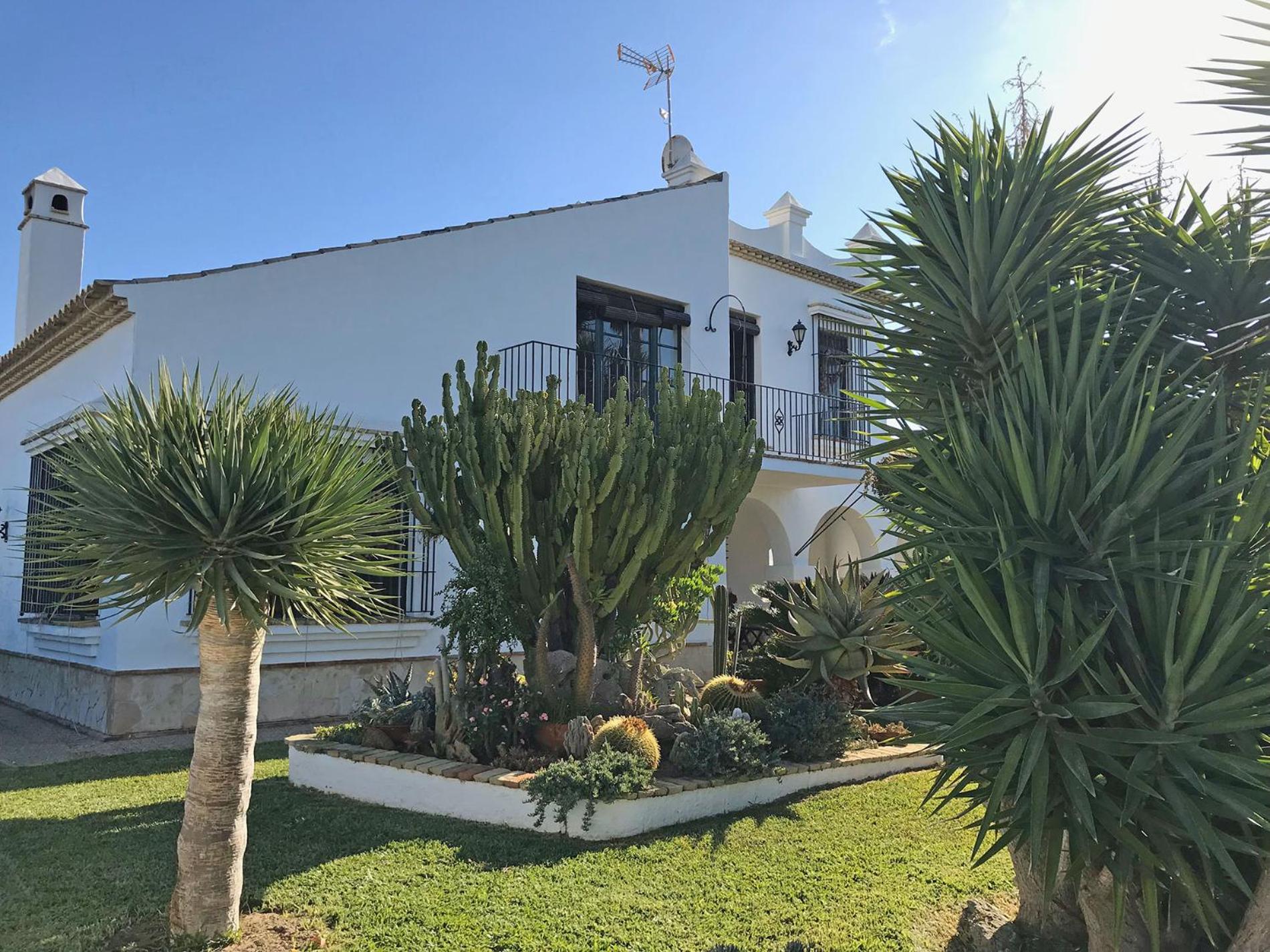 Villa photo 3