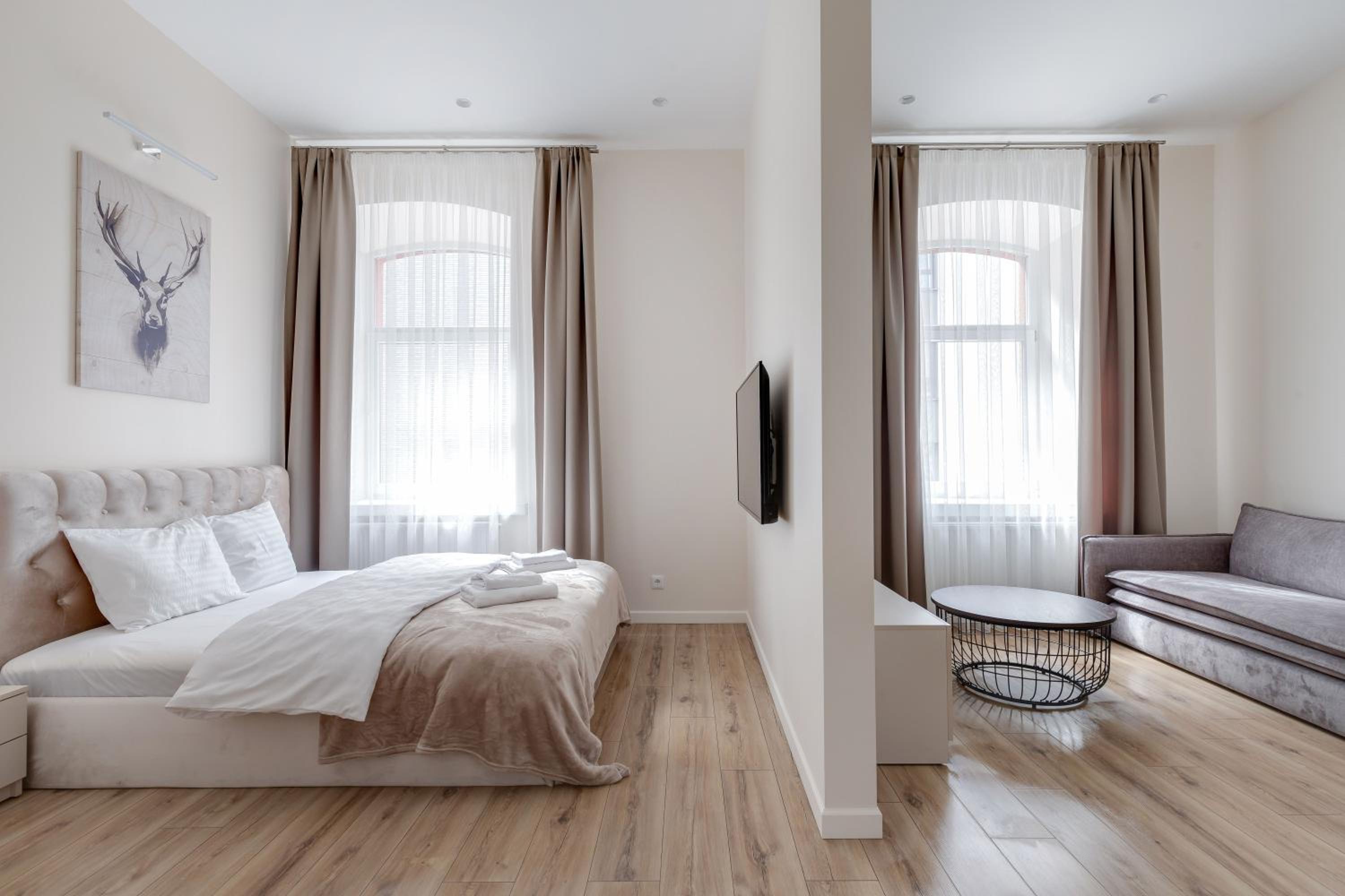 One-Bedroom Deluxe Apartment photo 1