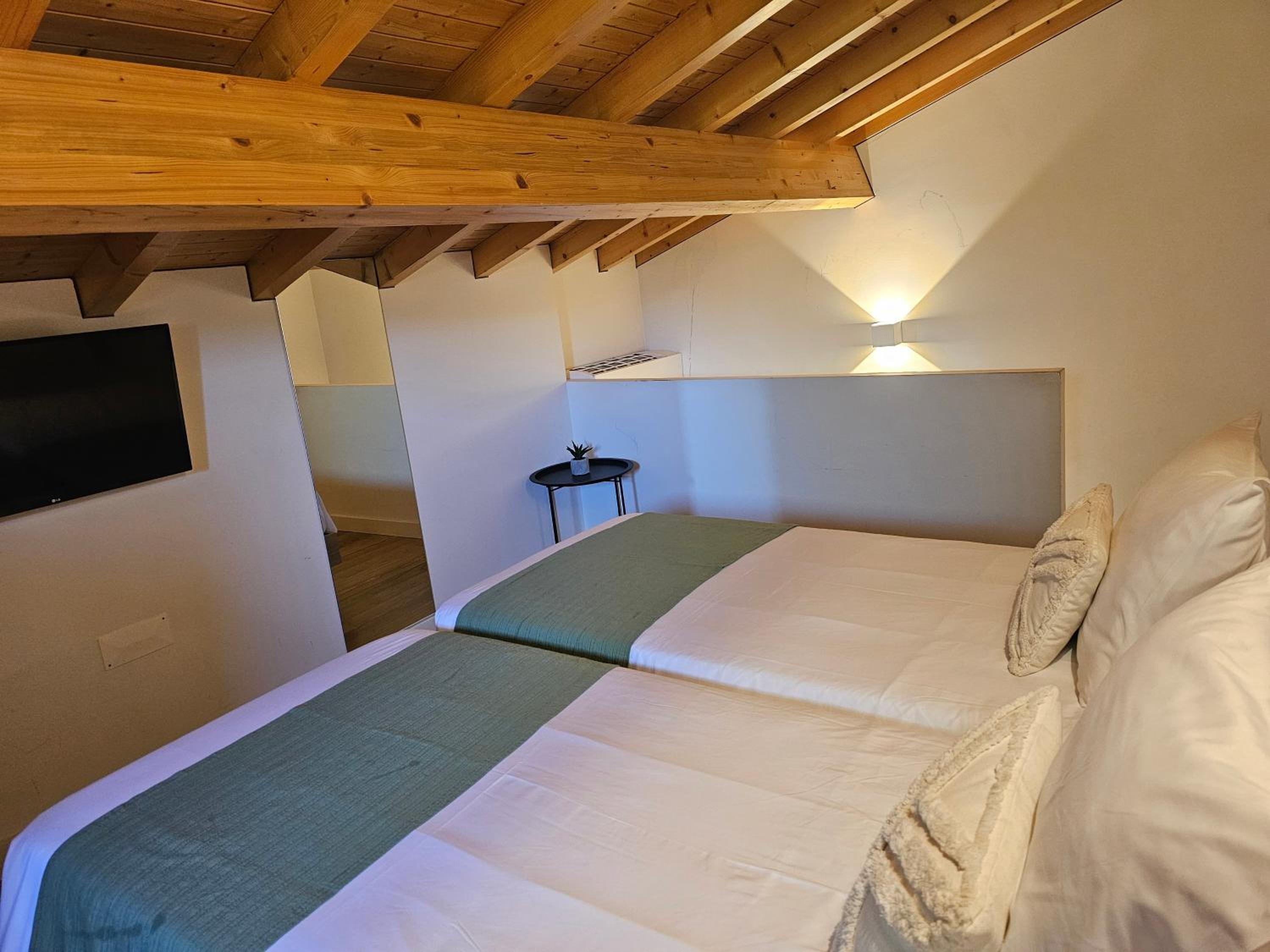 Studio Apartment with Garden View photo 3