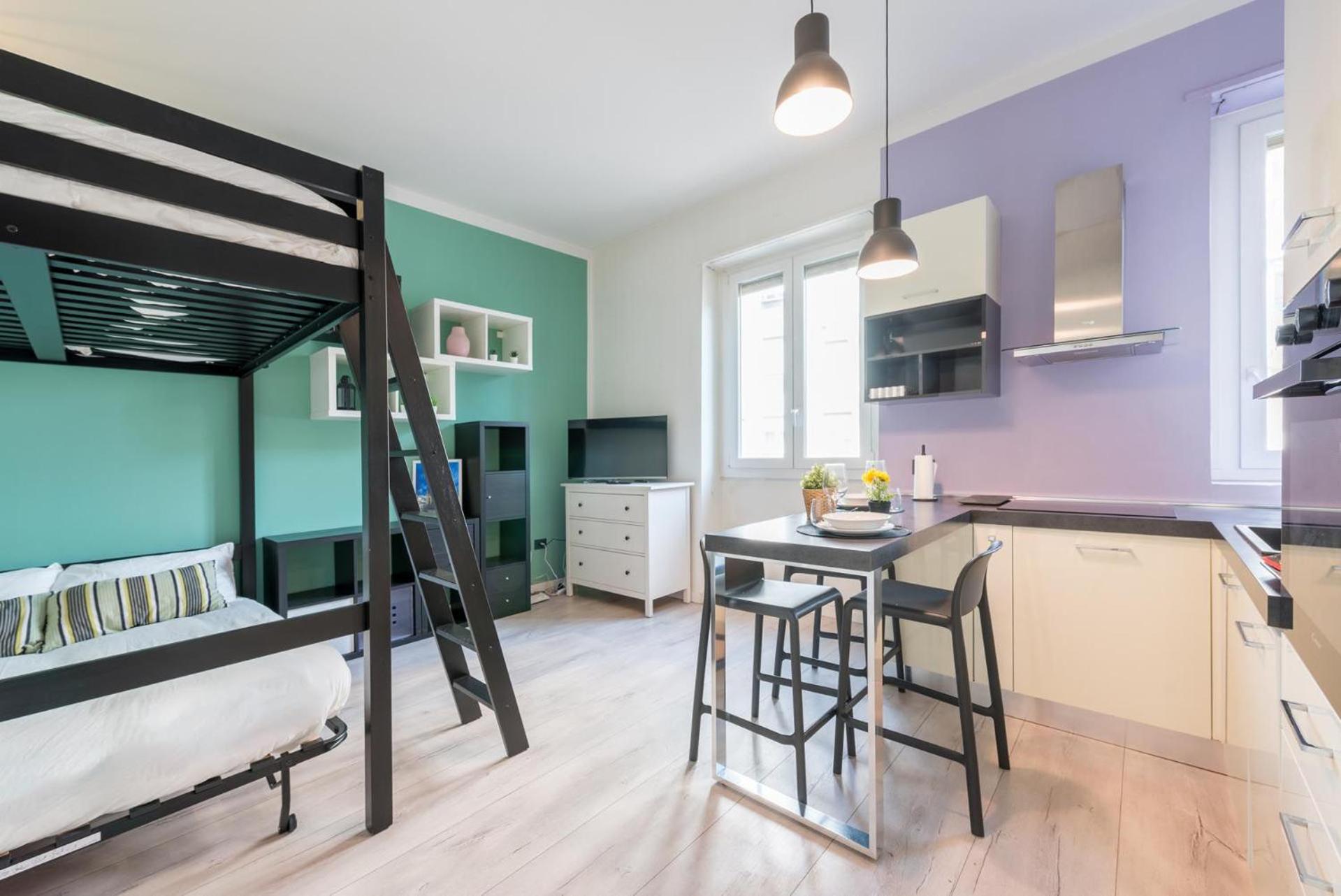 One-Bedroom Apartment