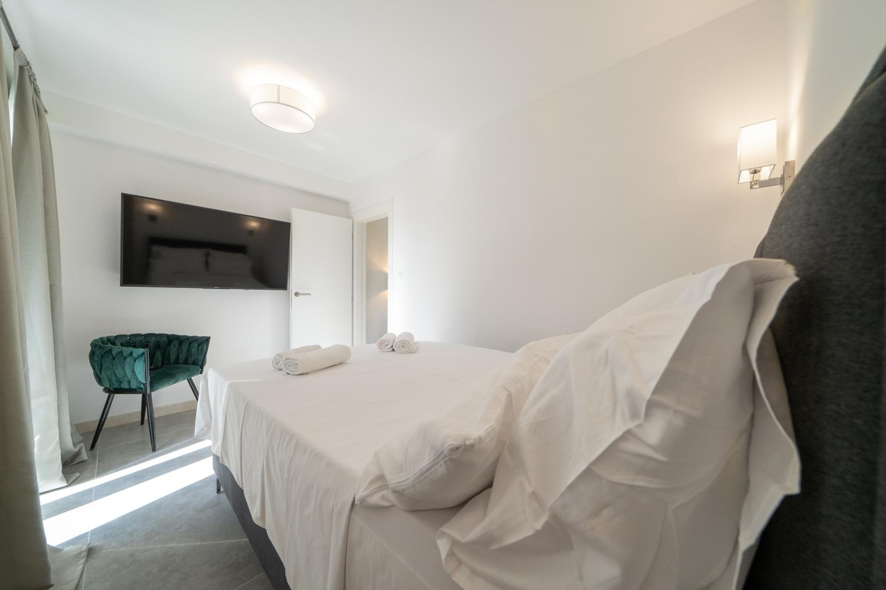 Suite Apartment photo 3