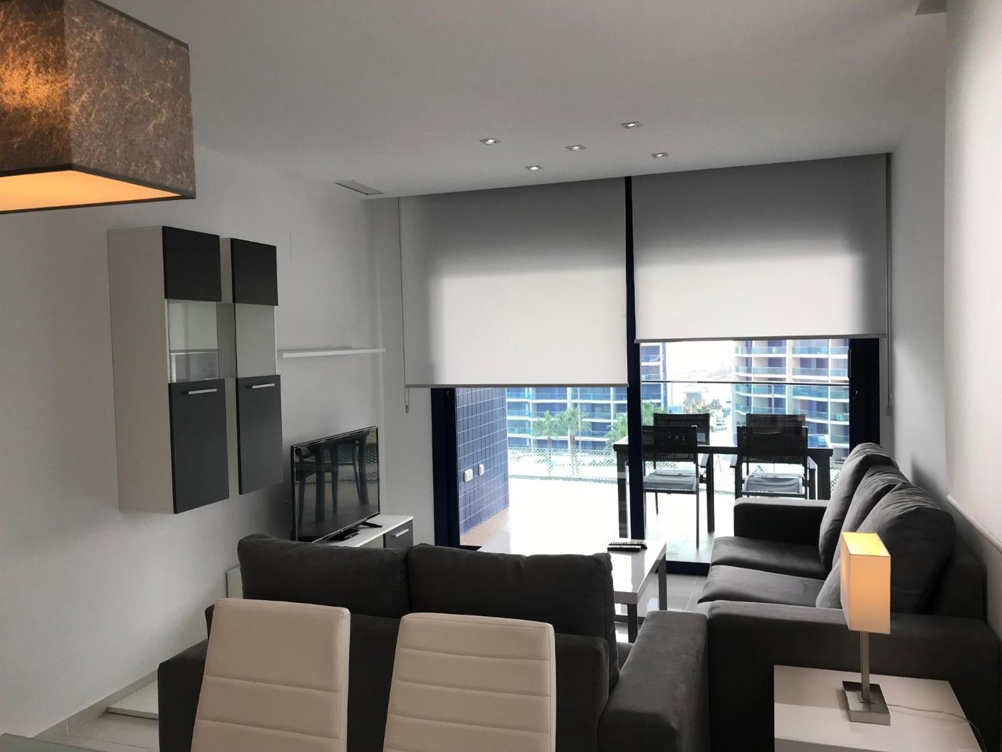Apartamento de dos habitaciones con vista al mar