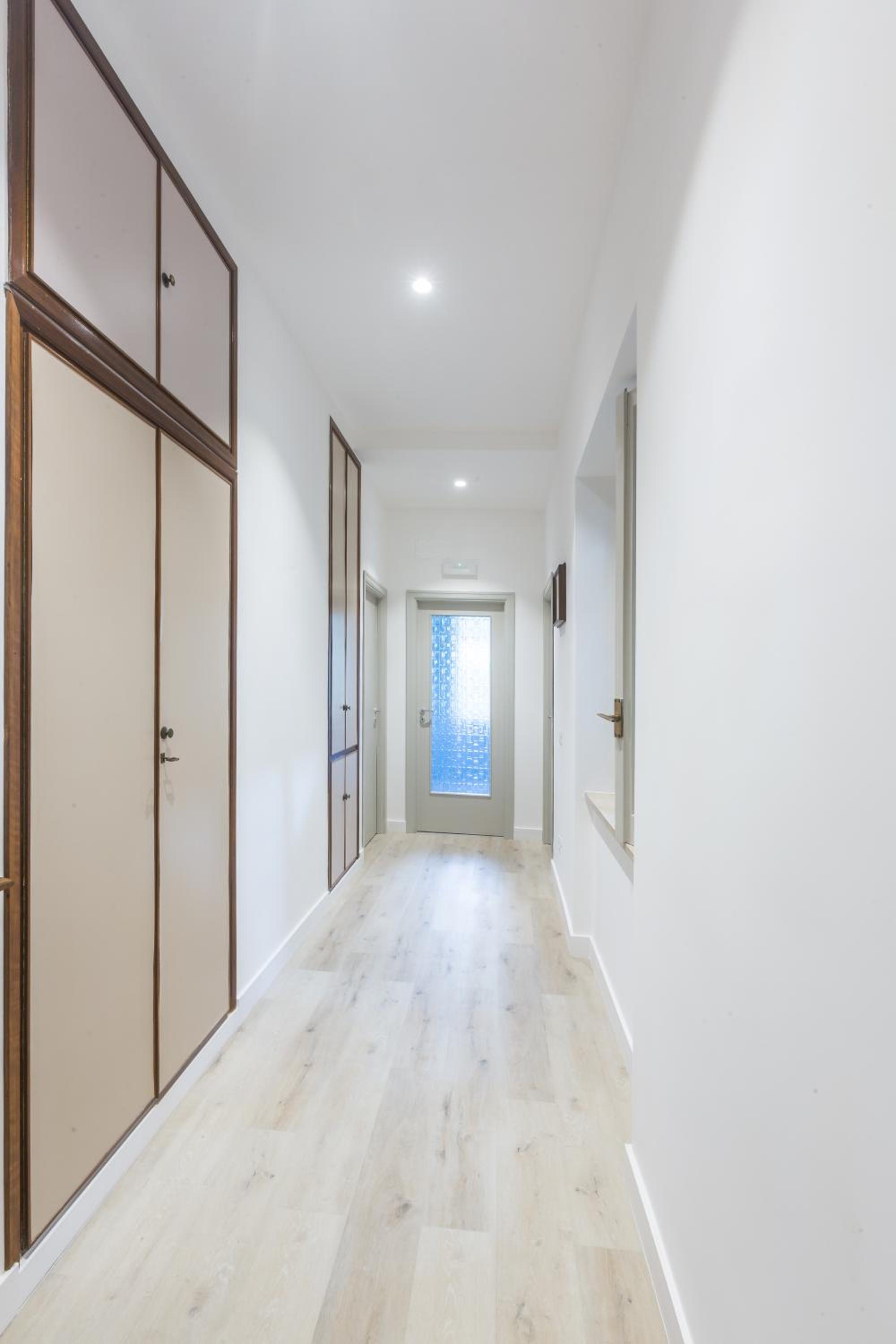 One-Bedroom Apartment with Garden View