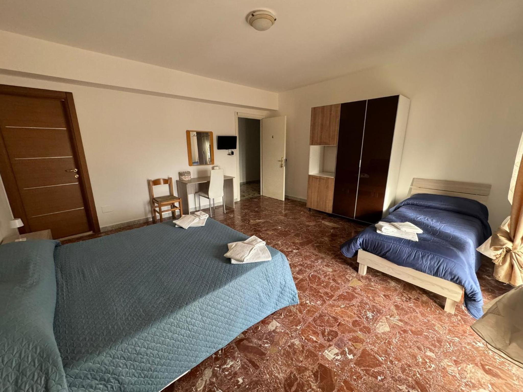 Deluxe Double Room With Balcony And Sea View