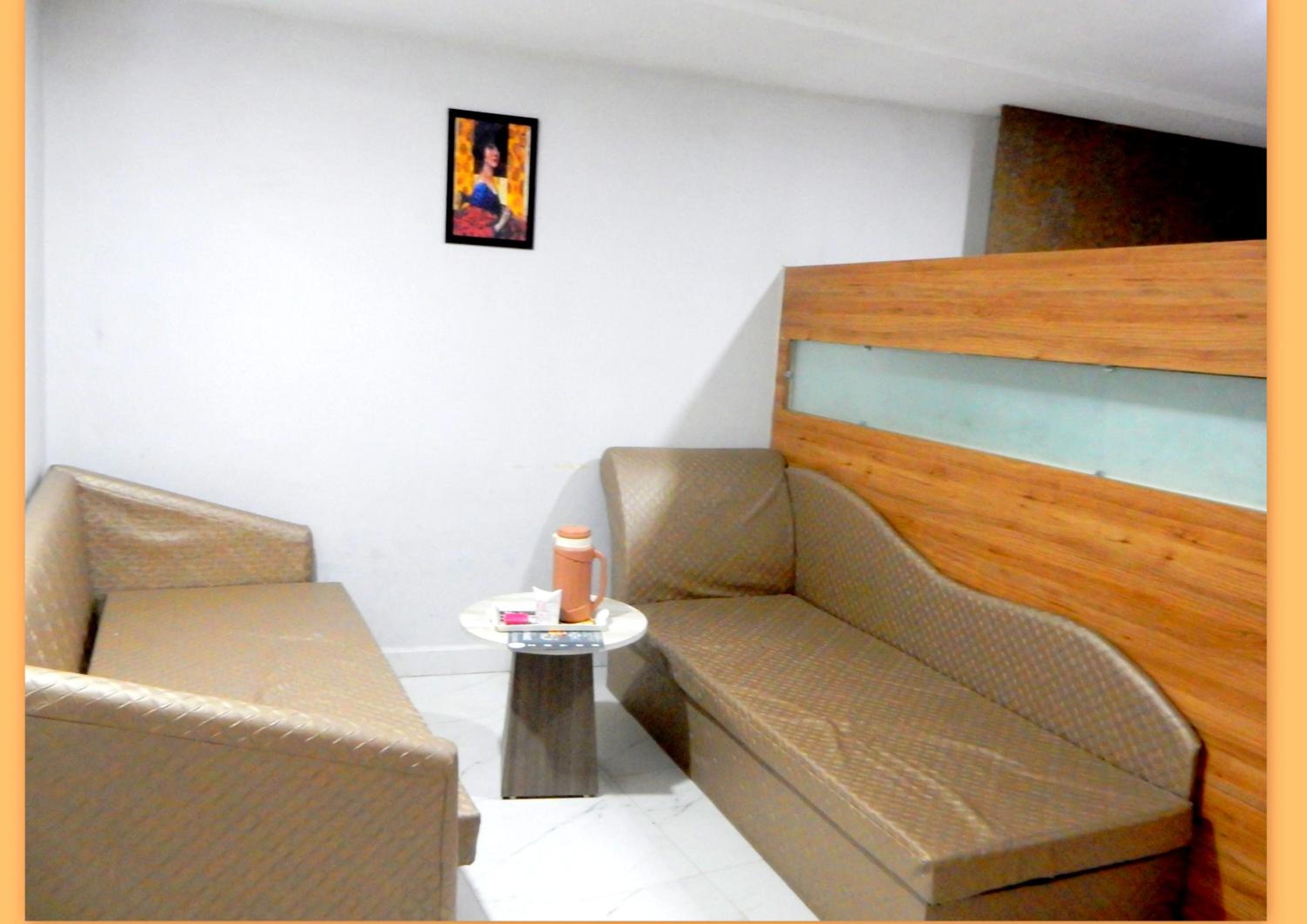 Family Room - Photo 5