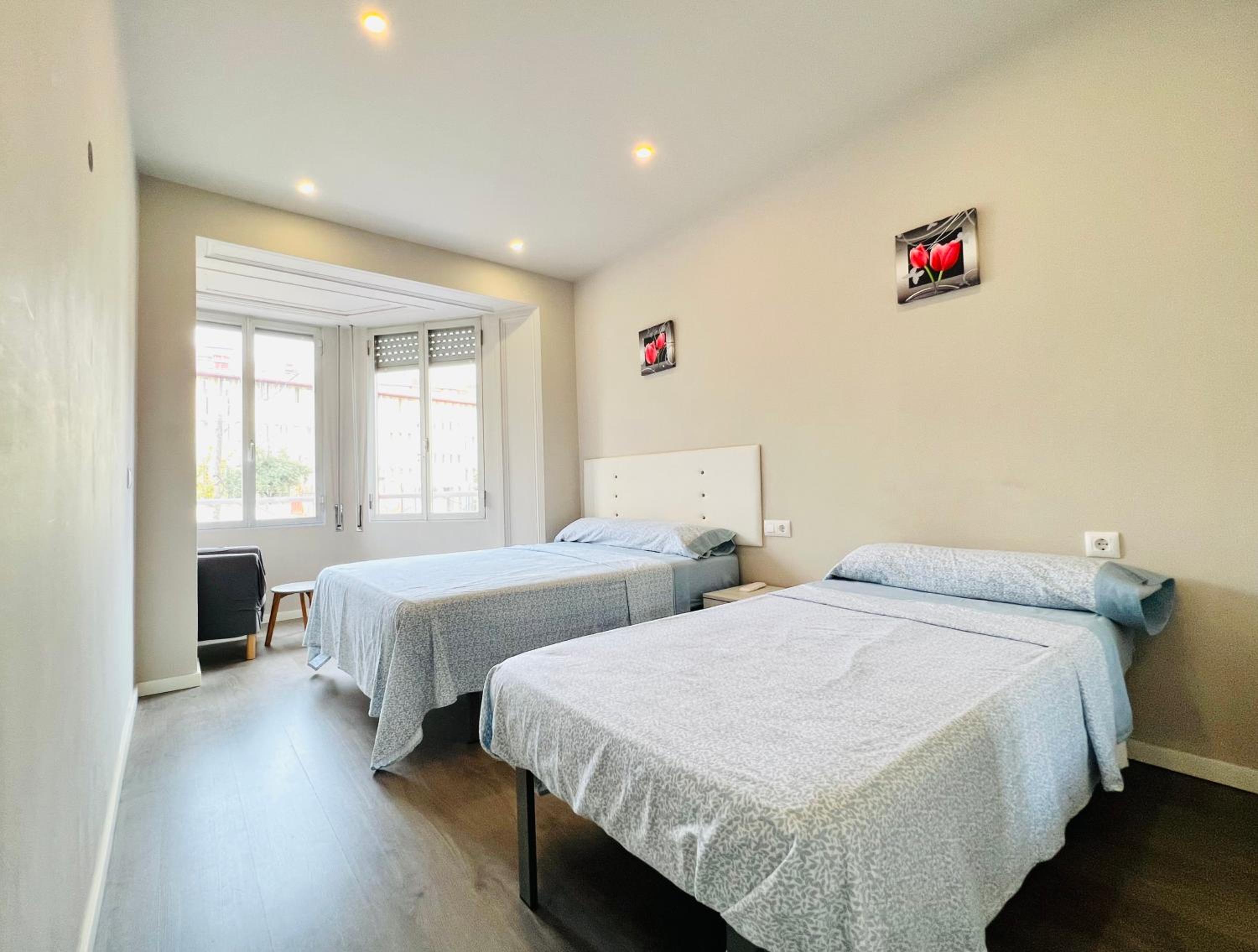 Double Room with Private Bathroom photo 3