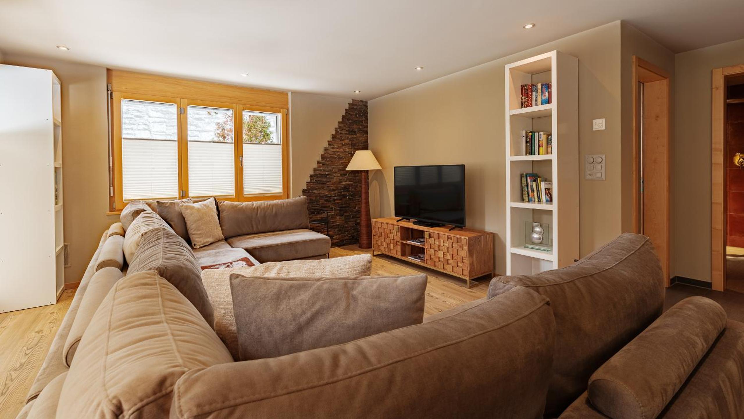 Luce 1 - Three-Bedroom Apartment (ground floor)