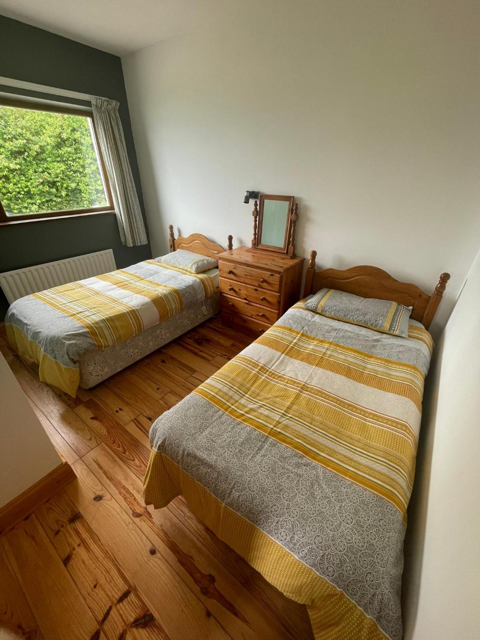 Four-Bedroom House photo 1