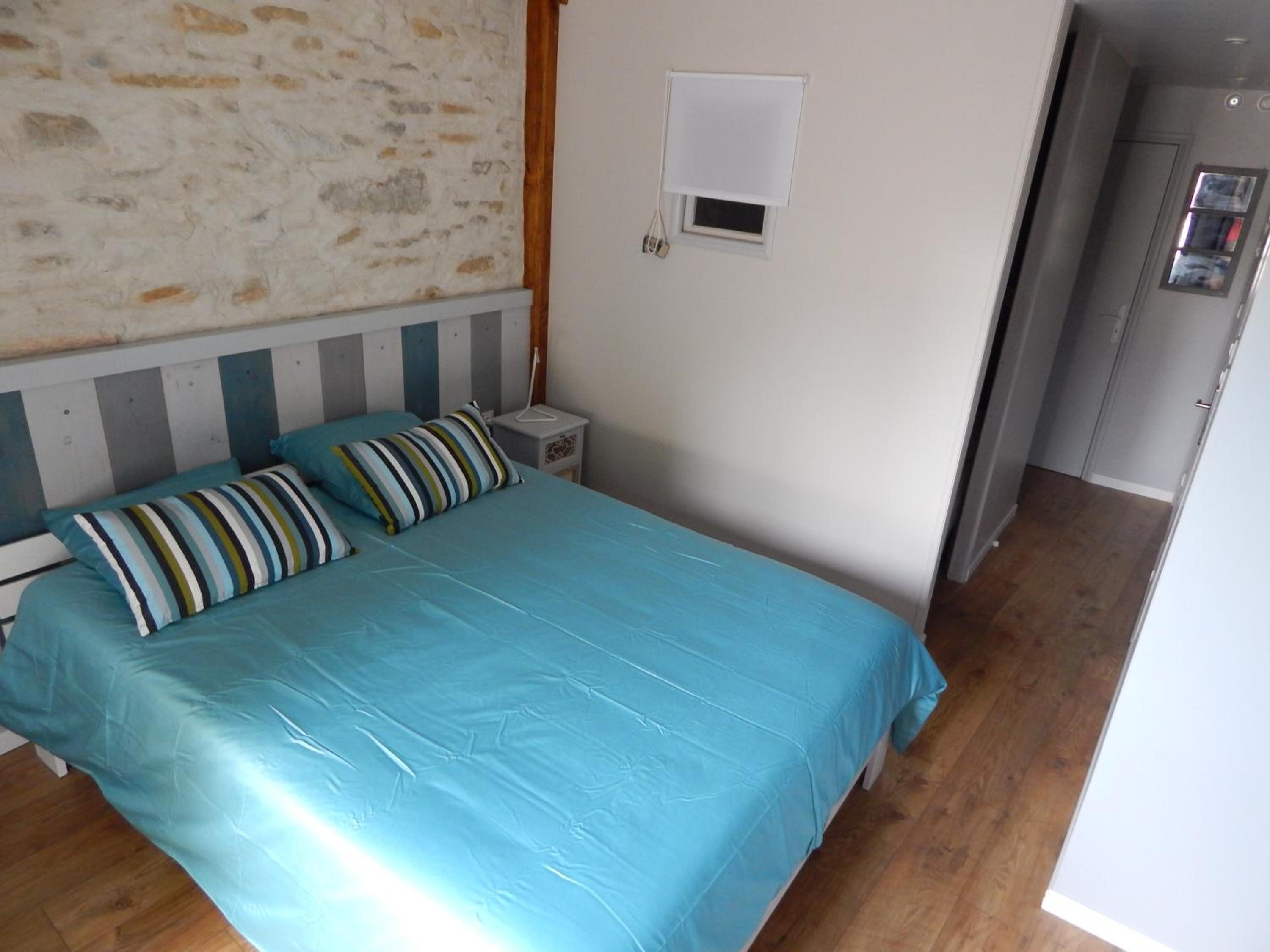 Family Room with Terrace - Photo 5